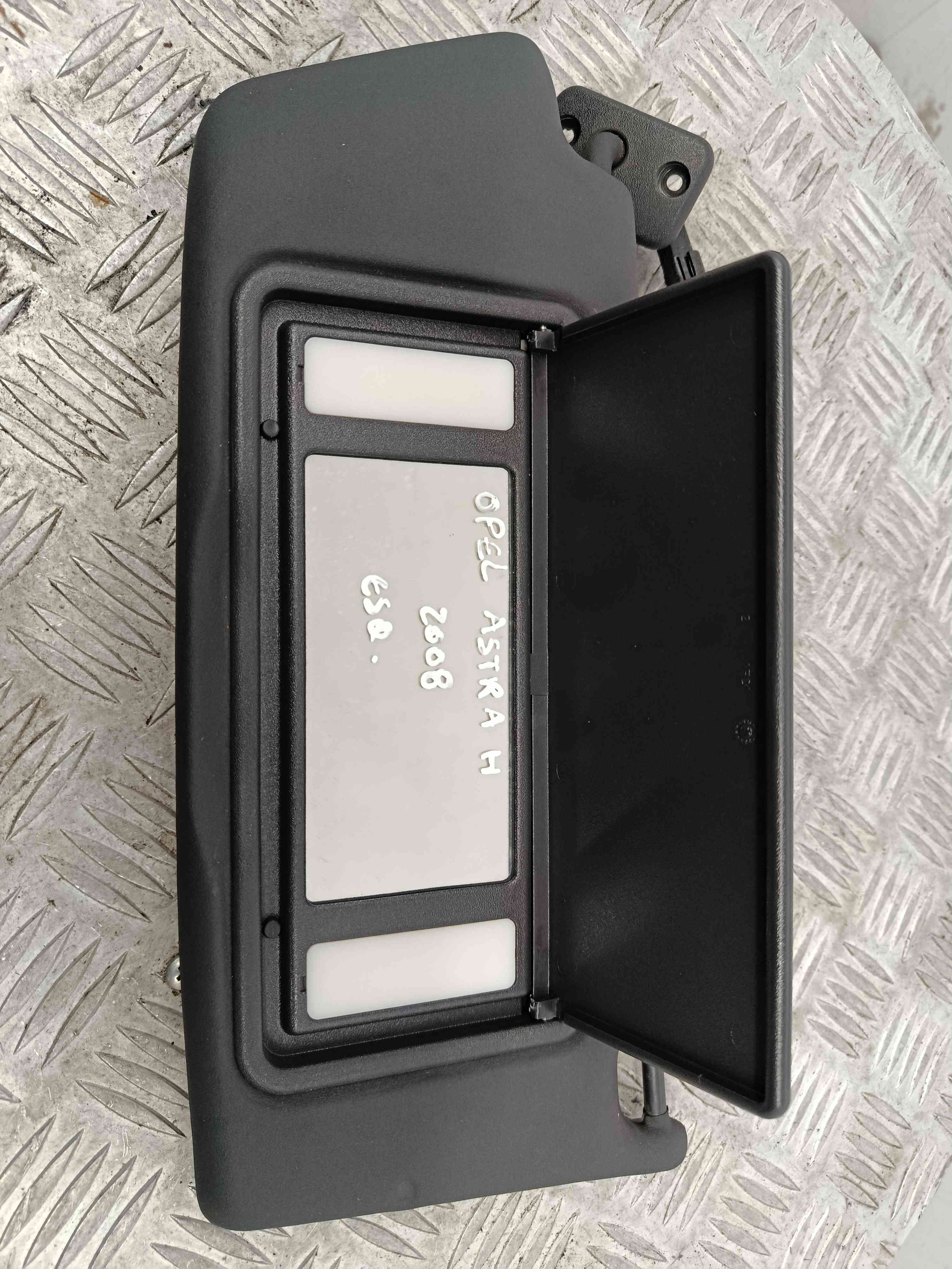 Pála de Sol Esquerda  – OPEL ASTRA H GTC (A04)