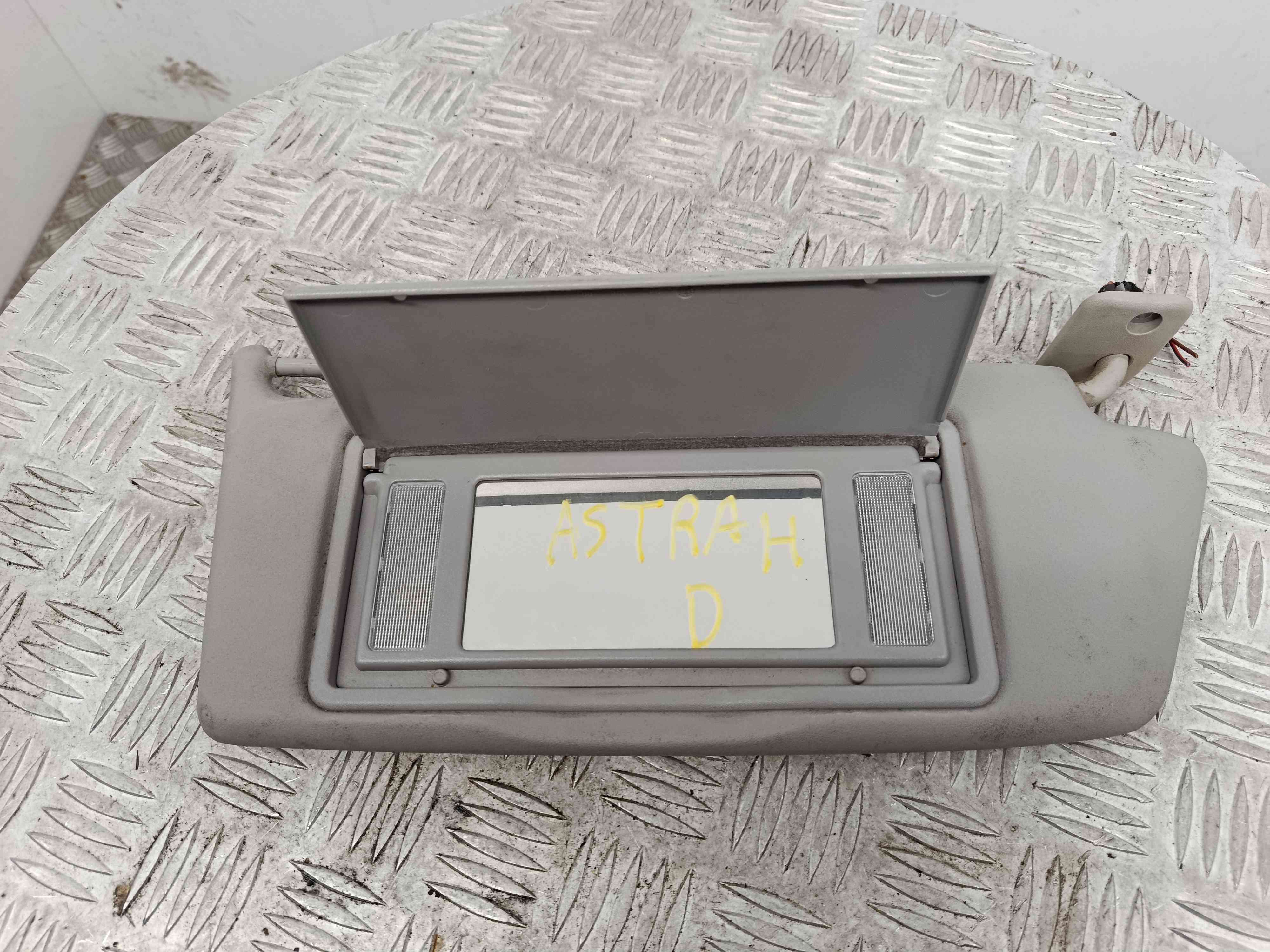 Pála de Sol Direita  - OPEL ASTRA H (A04)-38498845