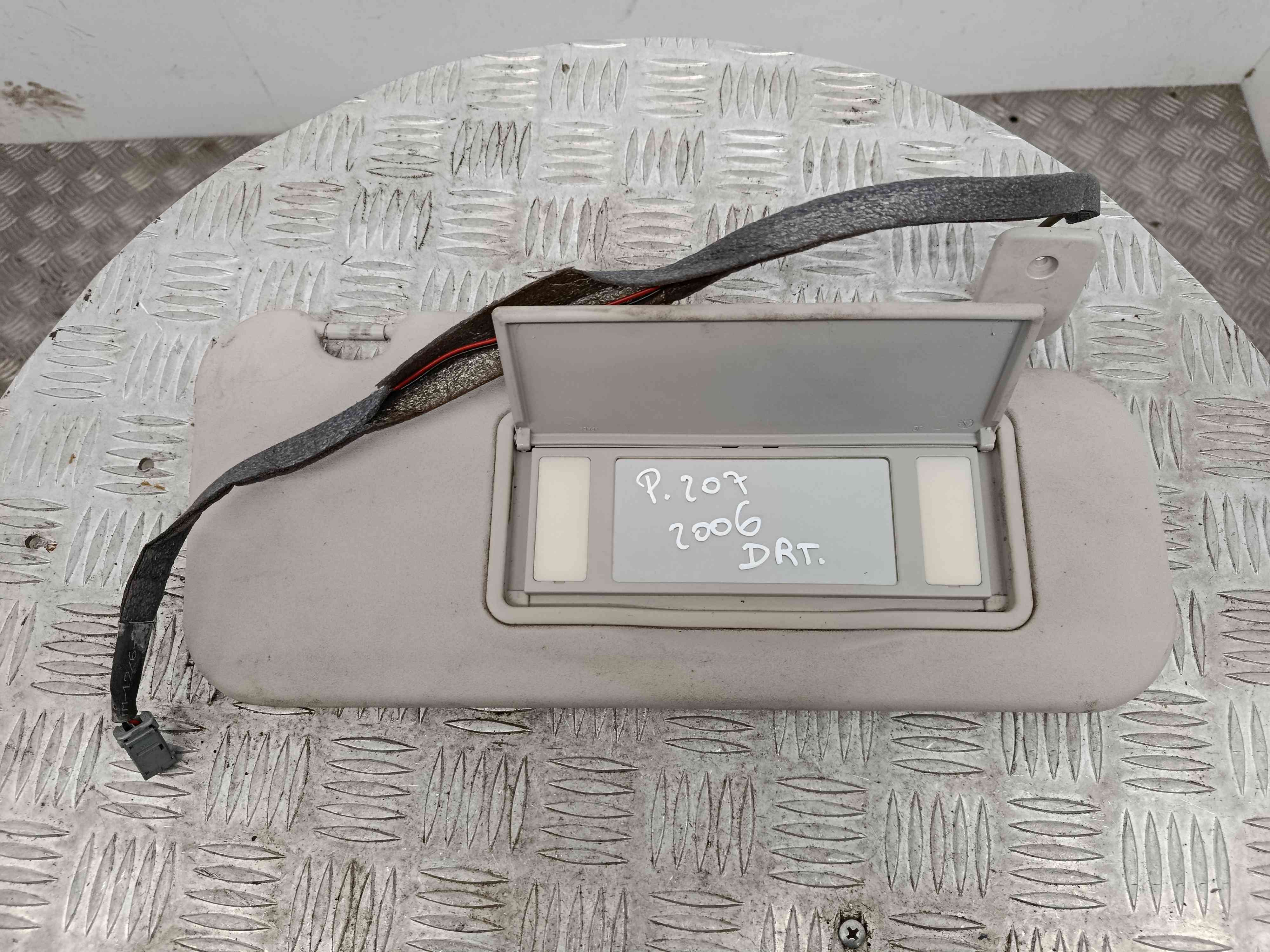 Pála de Sol Direita - PEUGEOT 207 (WA_, WC_), 207/207+ (WA_, WC_)-38525703 Pála de Sol Direita - PEUGEOT 207 (WA_, WC_), 207/207+ (WA_, WC_)-38525703