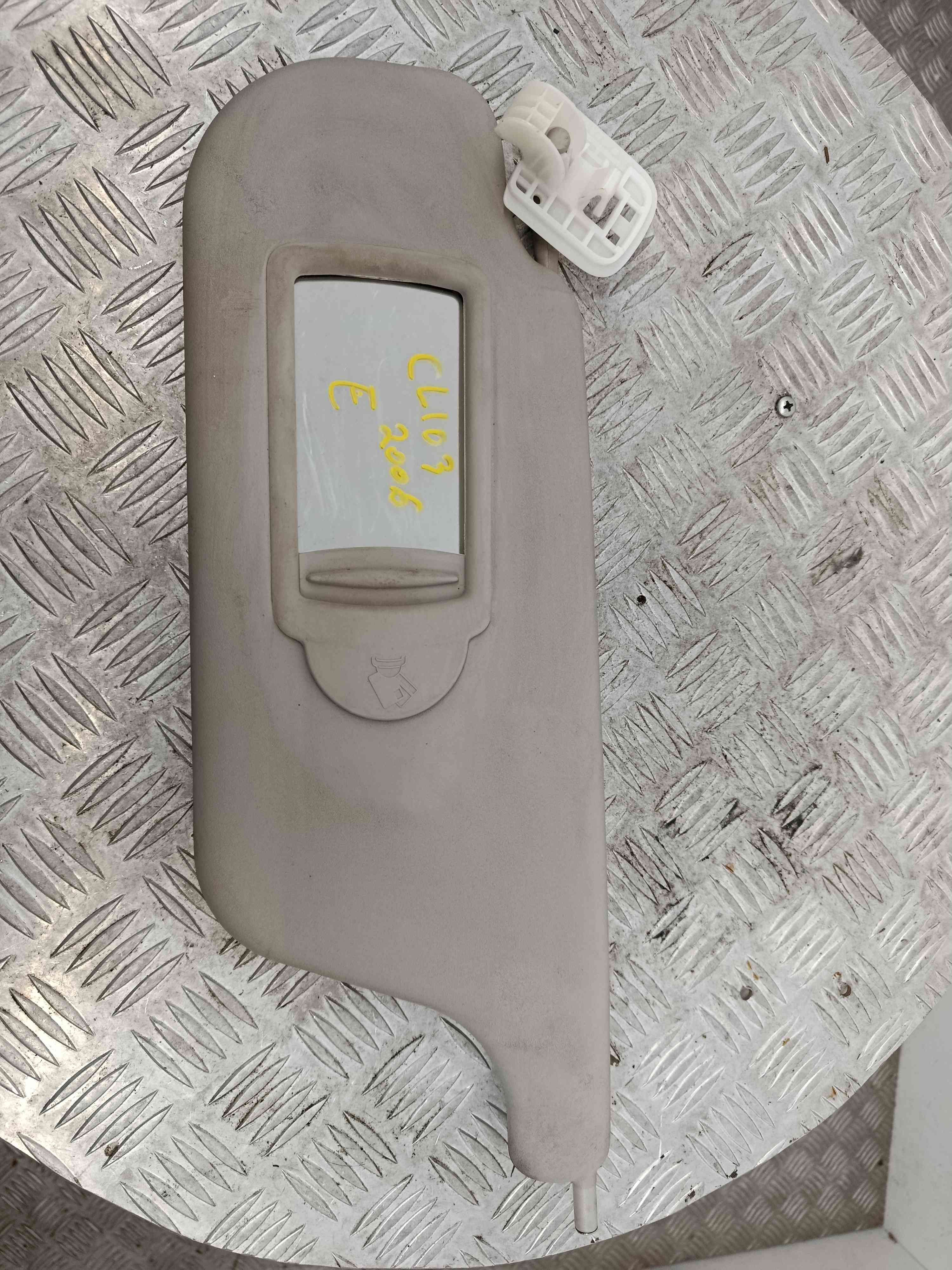 Pála de Sol Esquerda 8200294234 - RENAULT CLIO III (BR0/1, CR0/1)-38526223