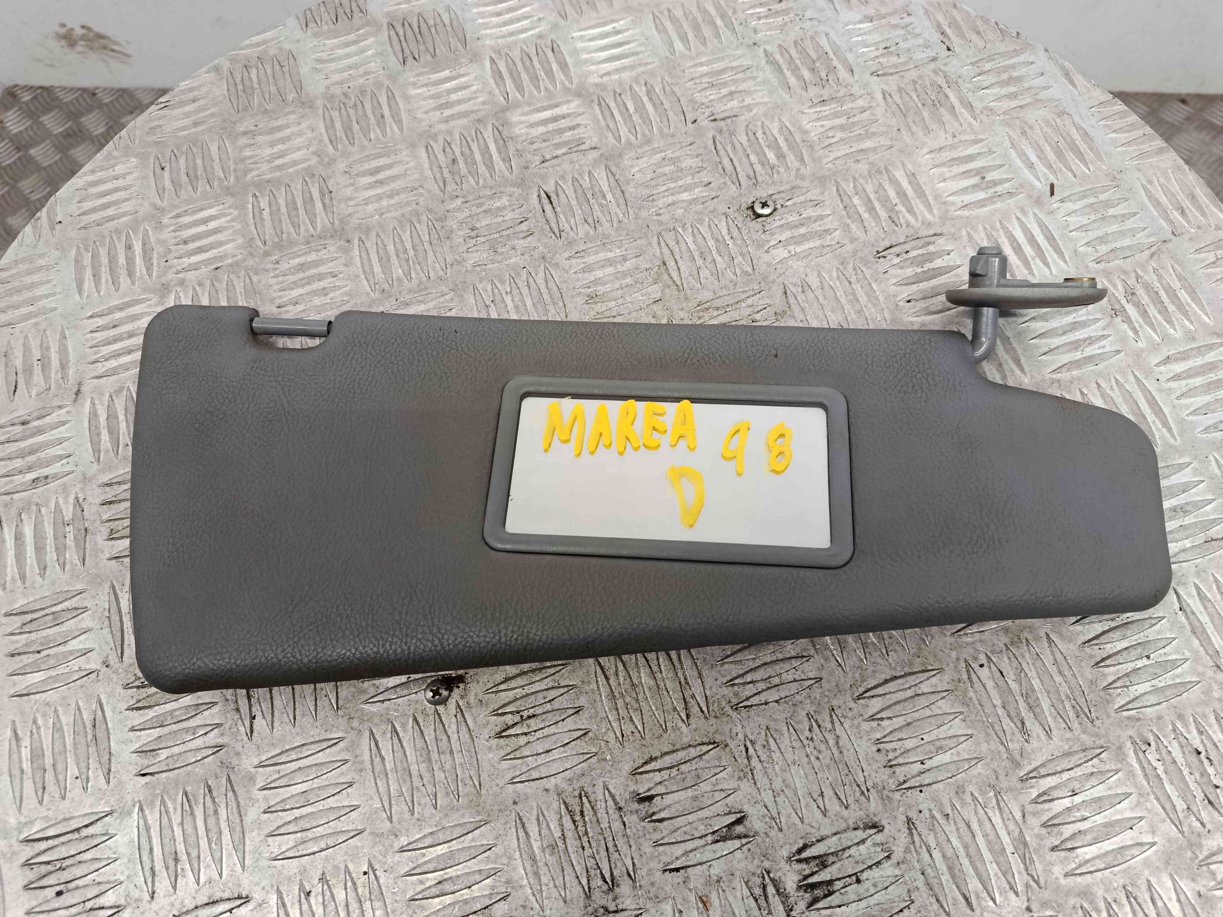 Pála de Sol Direita  - FIAT MAREA (185_)-38526763