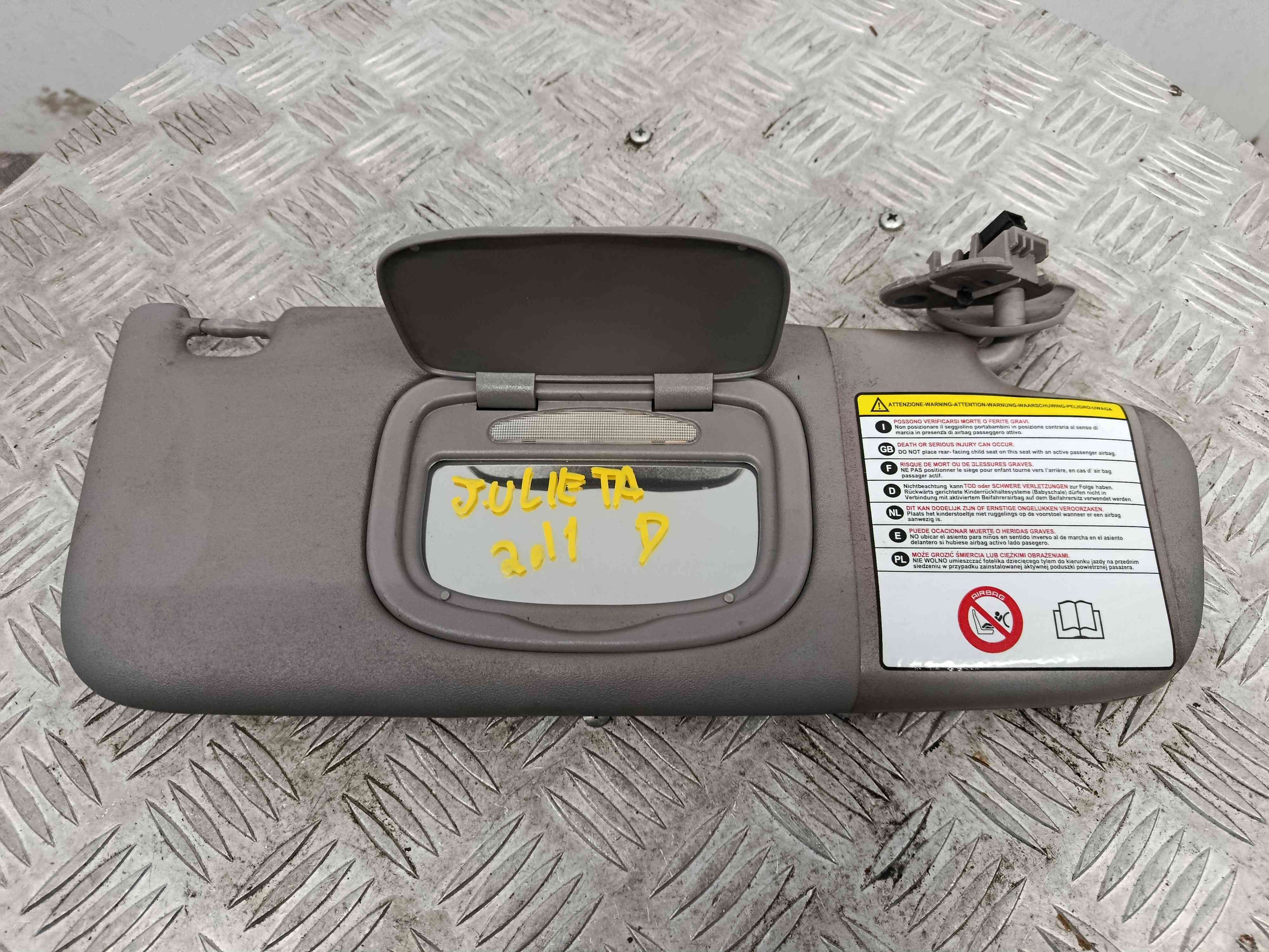 Pála de Sol Direita  - ALFA ROMEO GIULIETTA (940_)-38526827