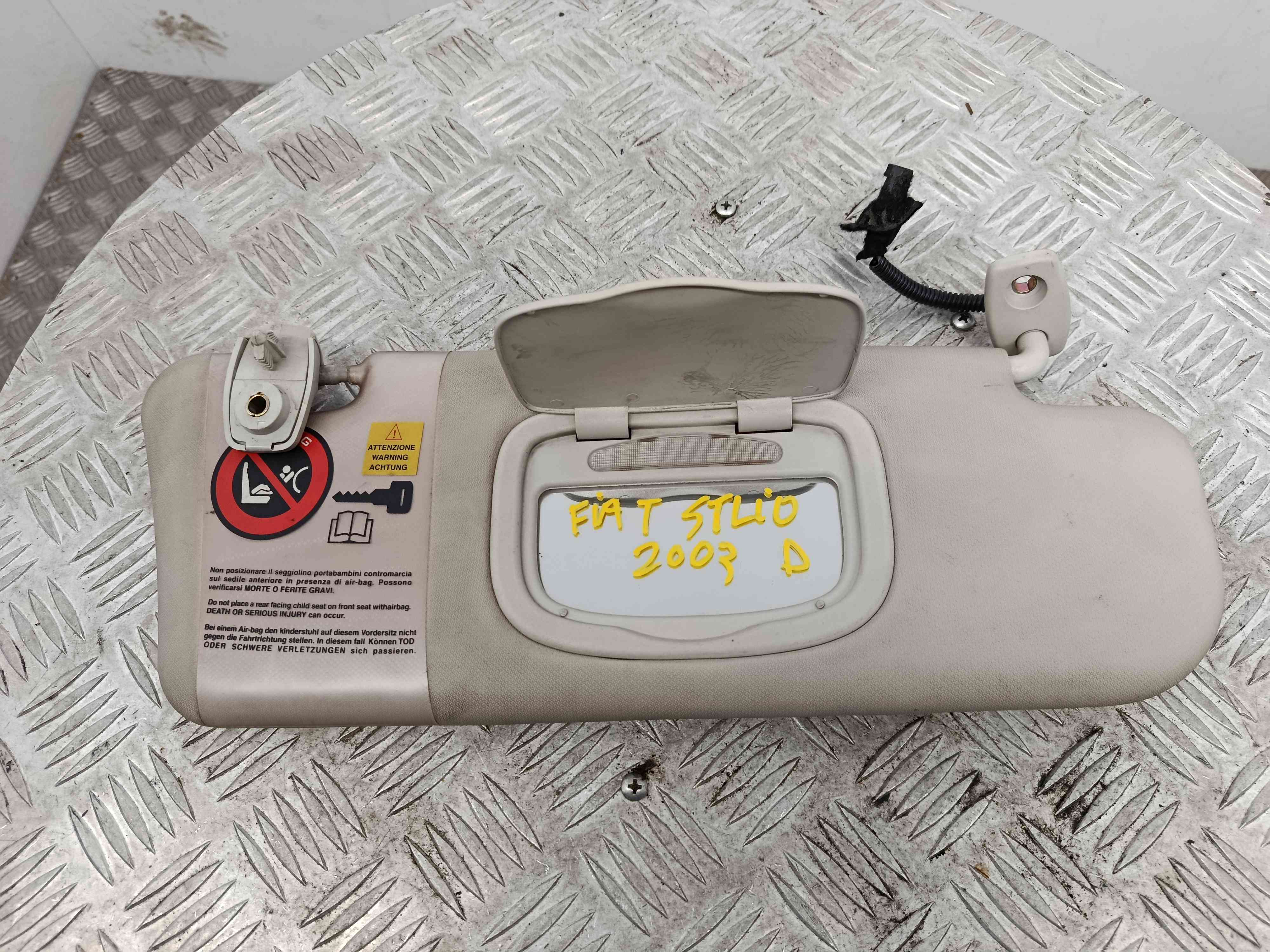 Pála de Sol Direita  - FIAT STILO (192_)-38526856