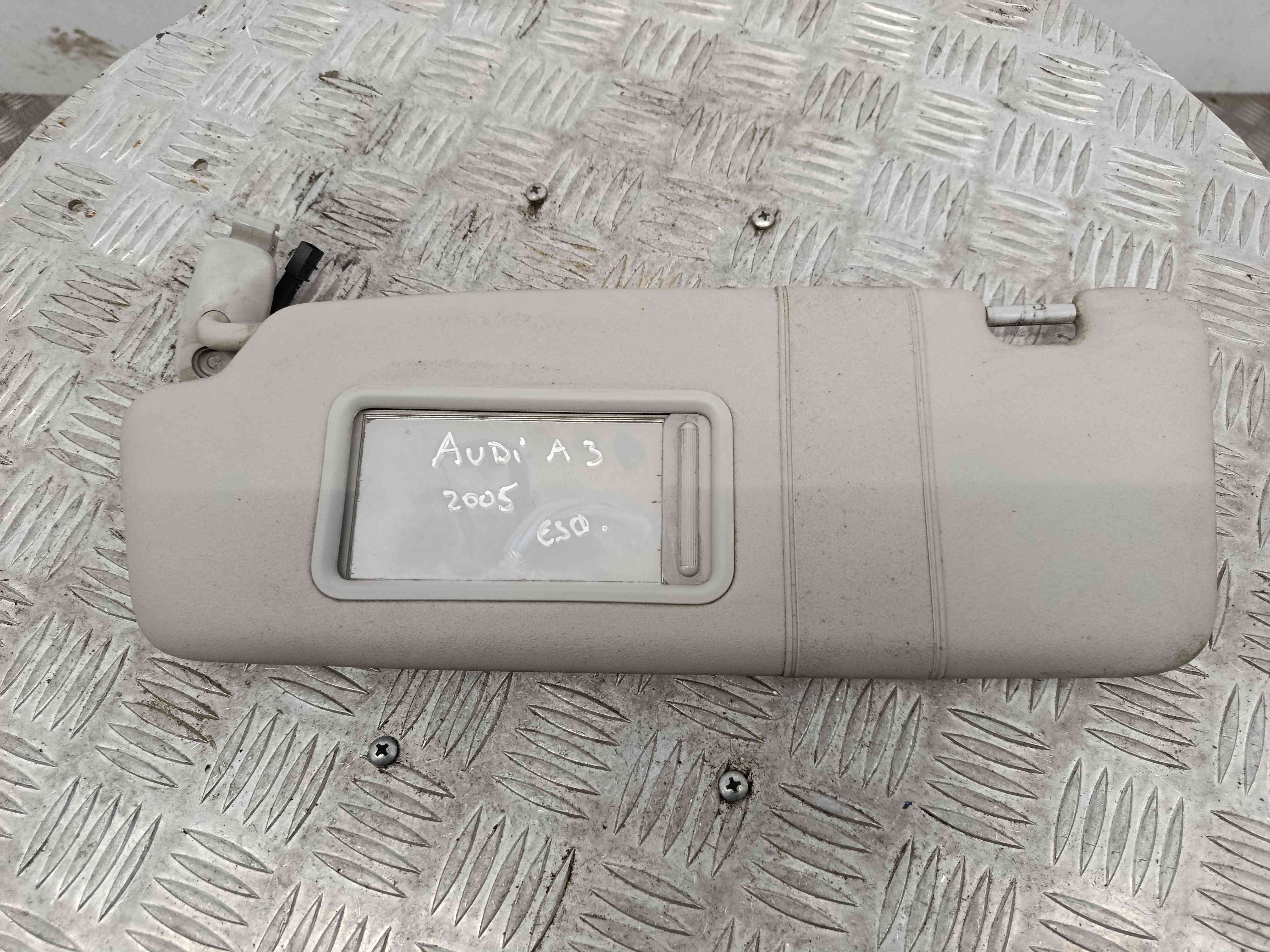 Pála de Sol Esquerda 8P1857551 – AUDI A3 (8P1)