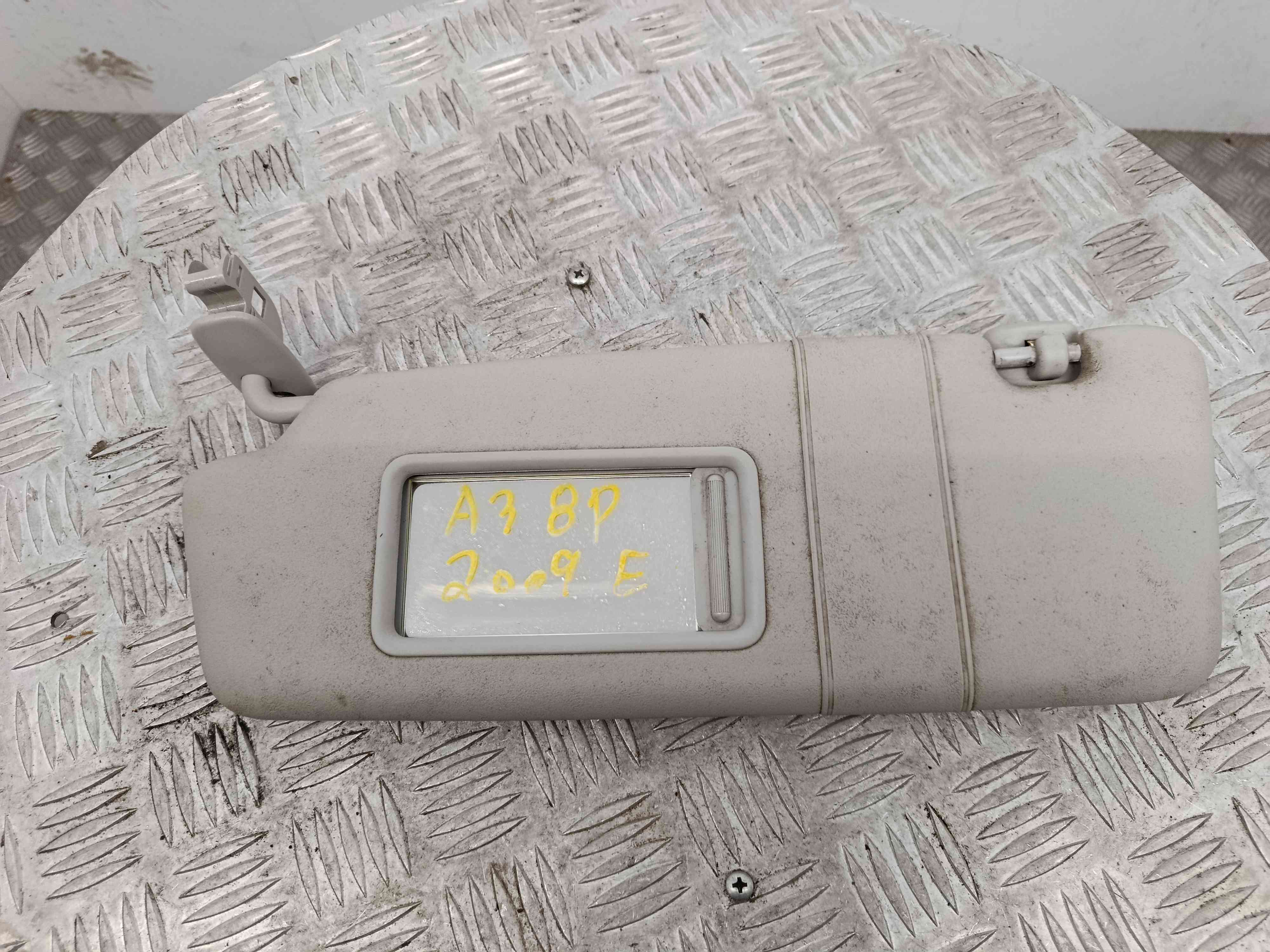 Pála de Sol Esquerda 8P1857551 – AUDI A3 (8P1)