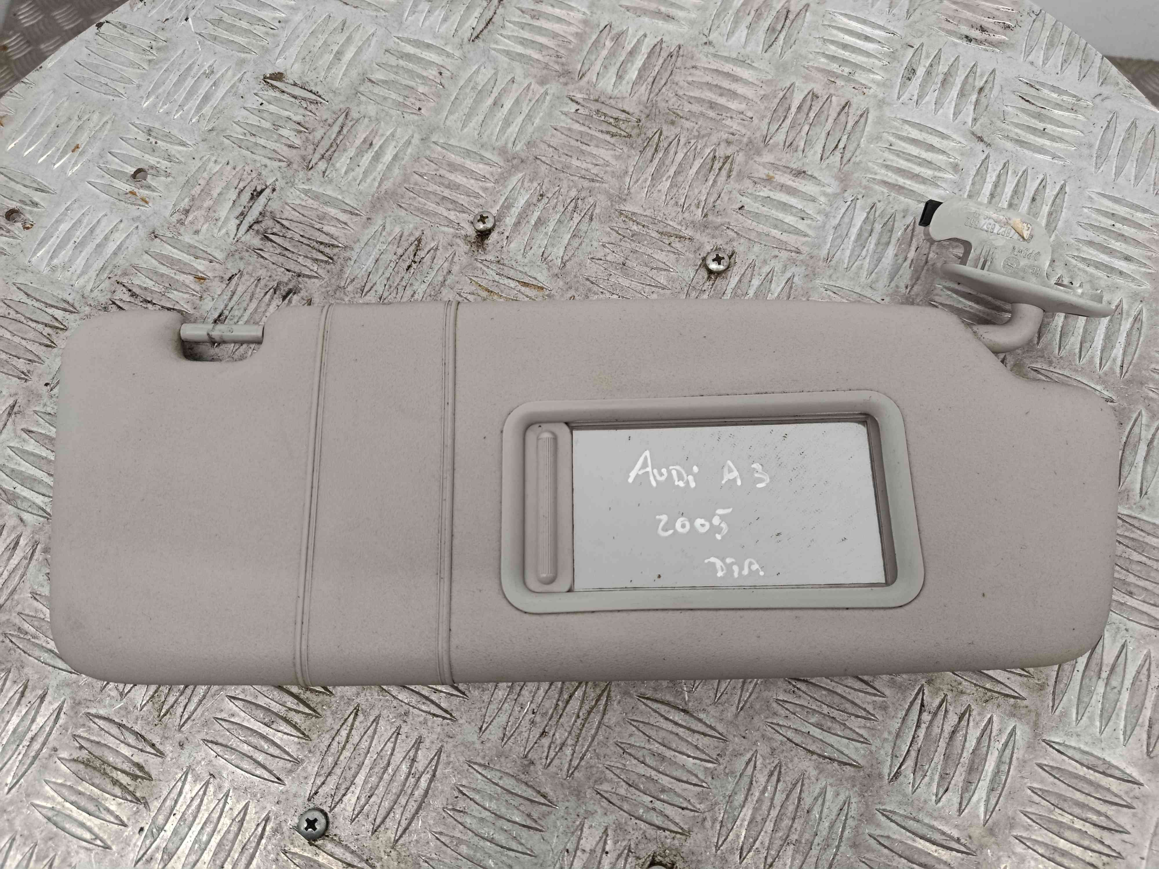 Pála de Sol Direita 8P2857552 - AUDI A3 (8P1)-38527196