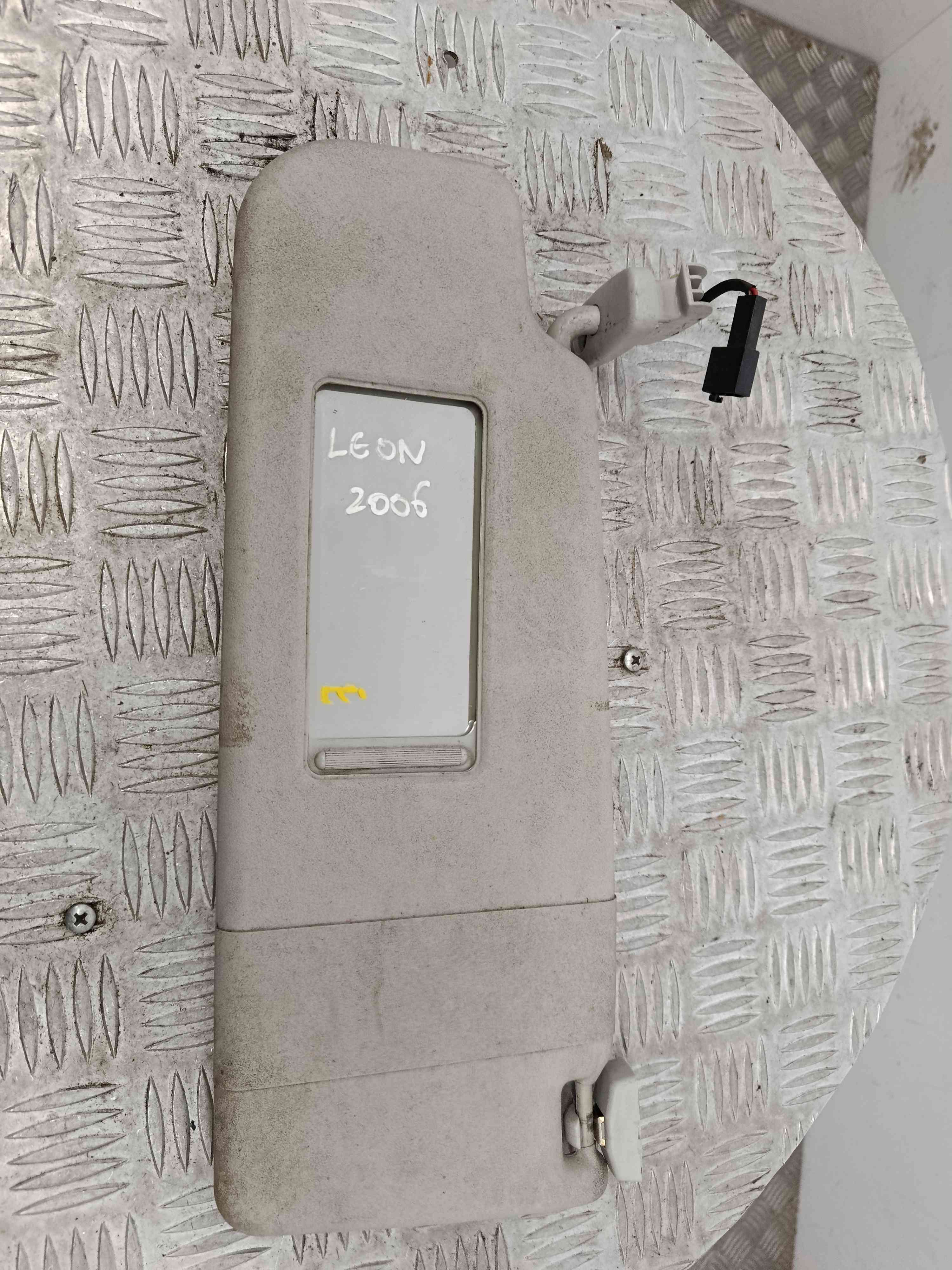 Pála de Sol Esquerda 6Q0857551 - SEAT LEON (1P1)-38527759