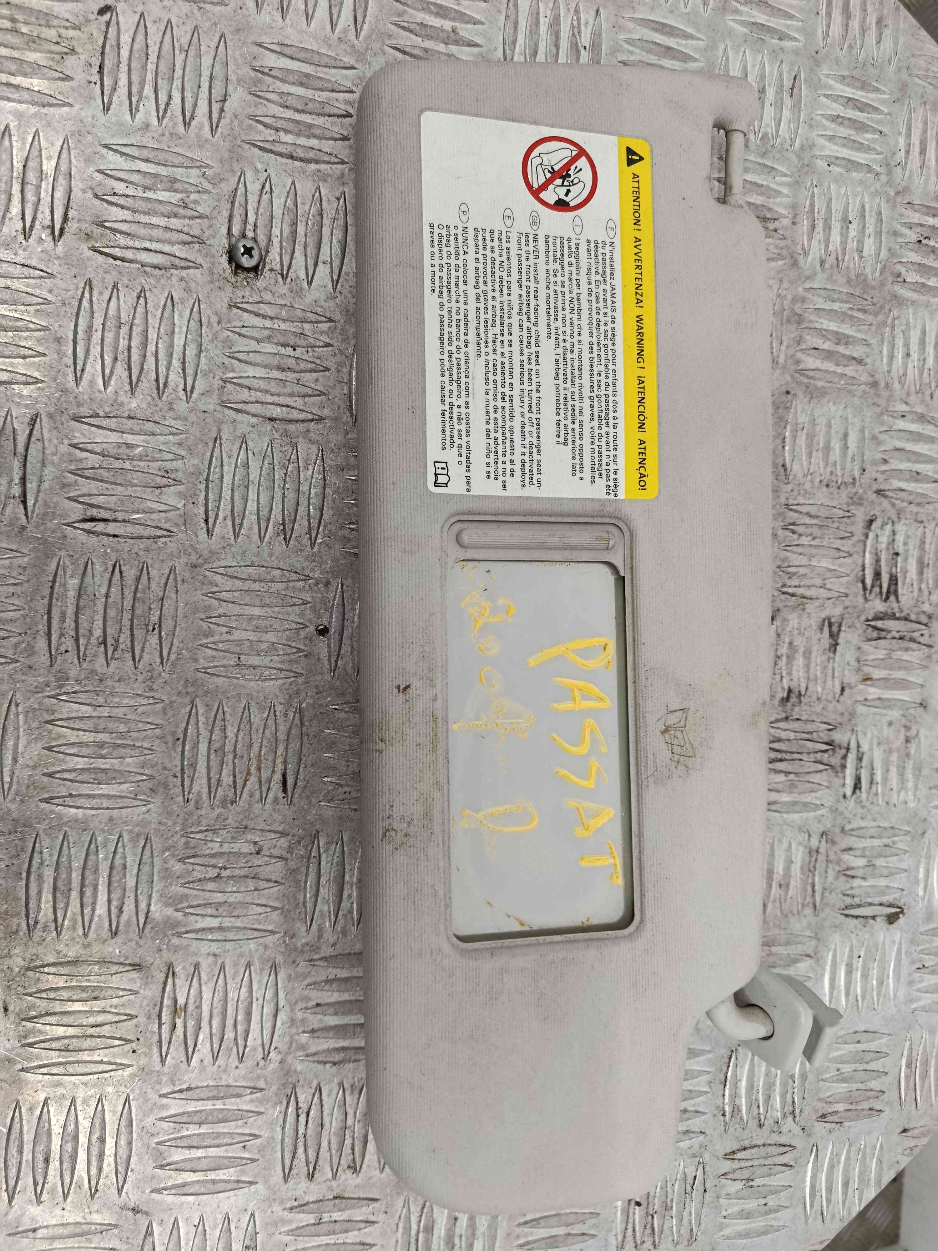 Pála de Sol Direita 3C0857552 - VW PASSAT B6 (3C2)-38528001