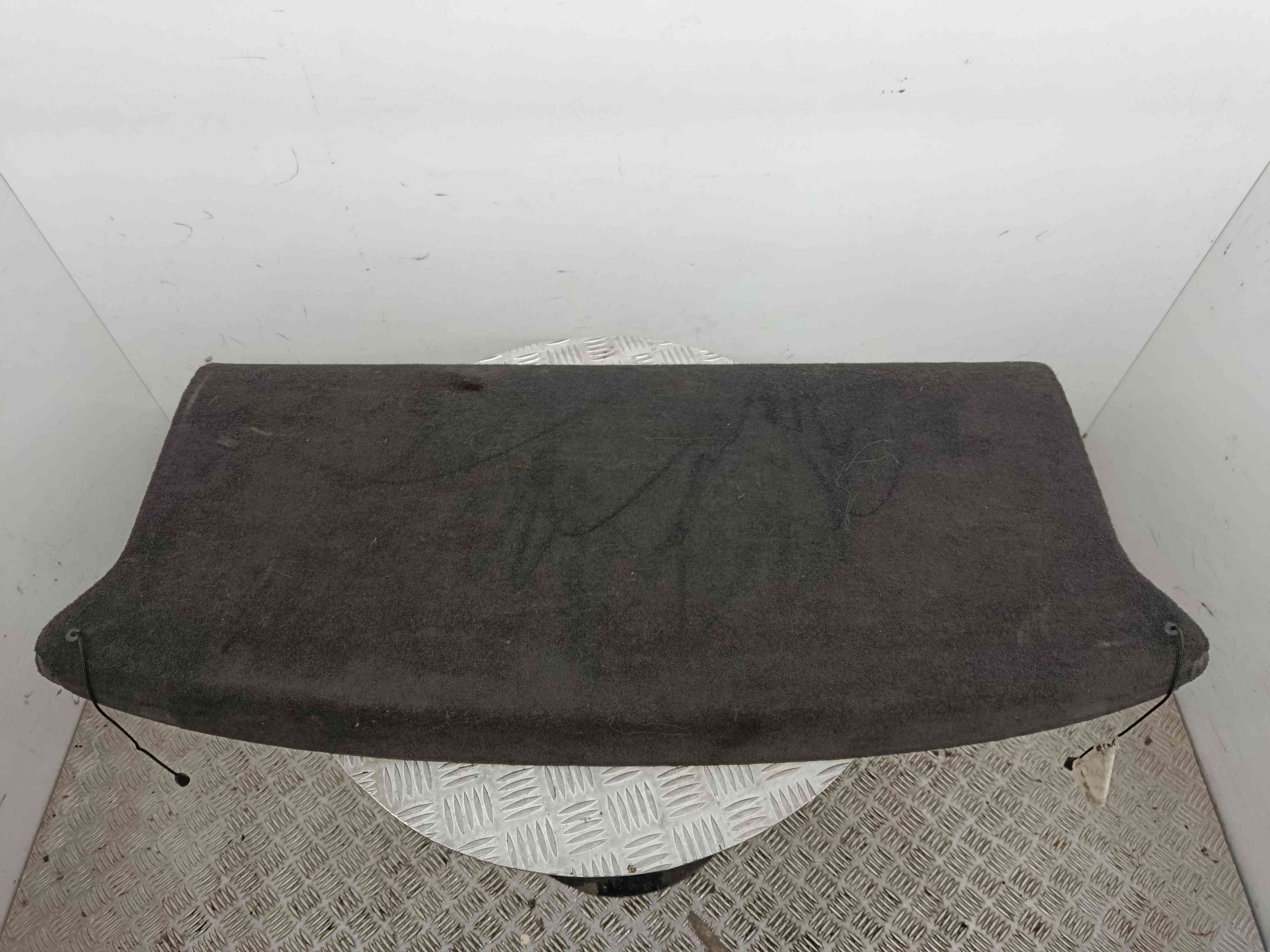 Chapeleira / Tampo da Mala 6L6867769H - SEAT IBIZA III (6L1), IBIZA Mk III (6L1)-38643648