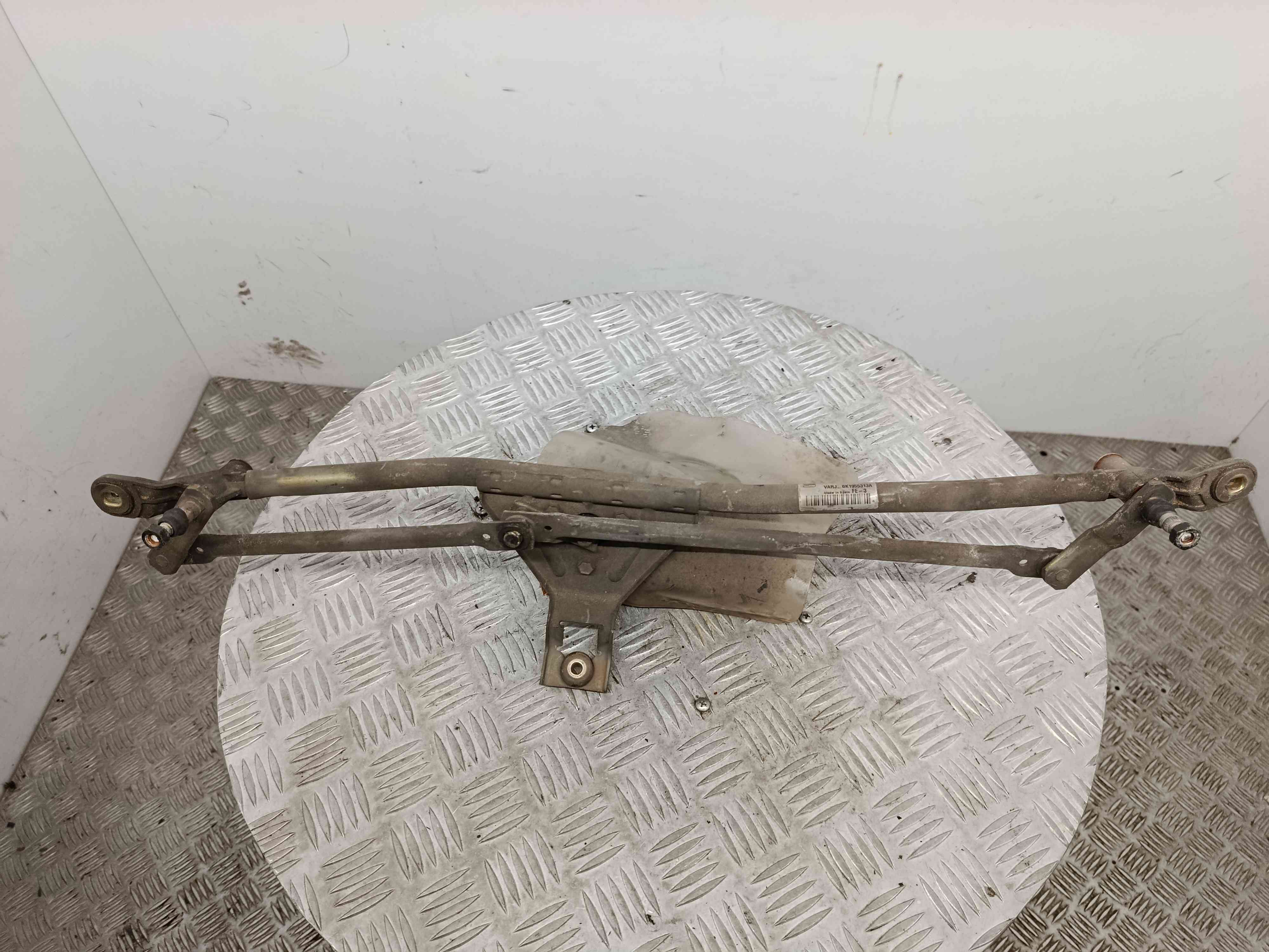 -Motor Limpa Vidros Frente 6K1955313A - SEAT CORDOBA (6K1, 6K2)-38671822