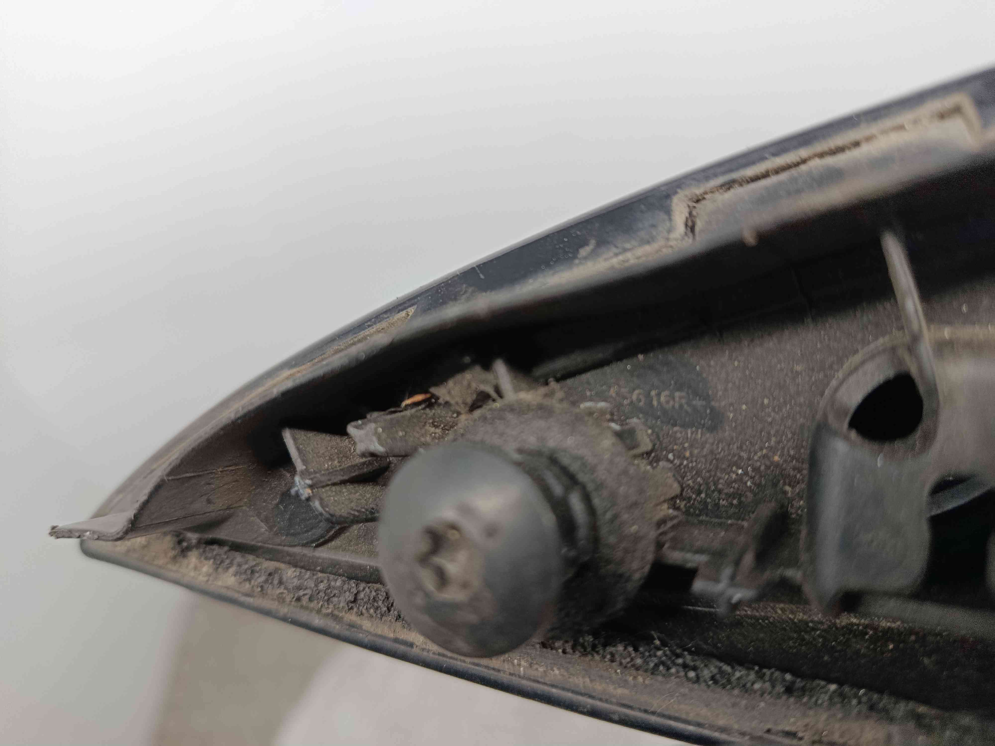 Friso da Tampa da Mala 960325616R - RENAULT CLIO IV (BH_)-38890203