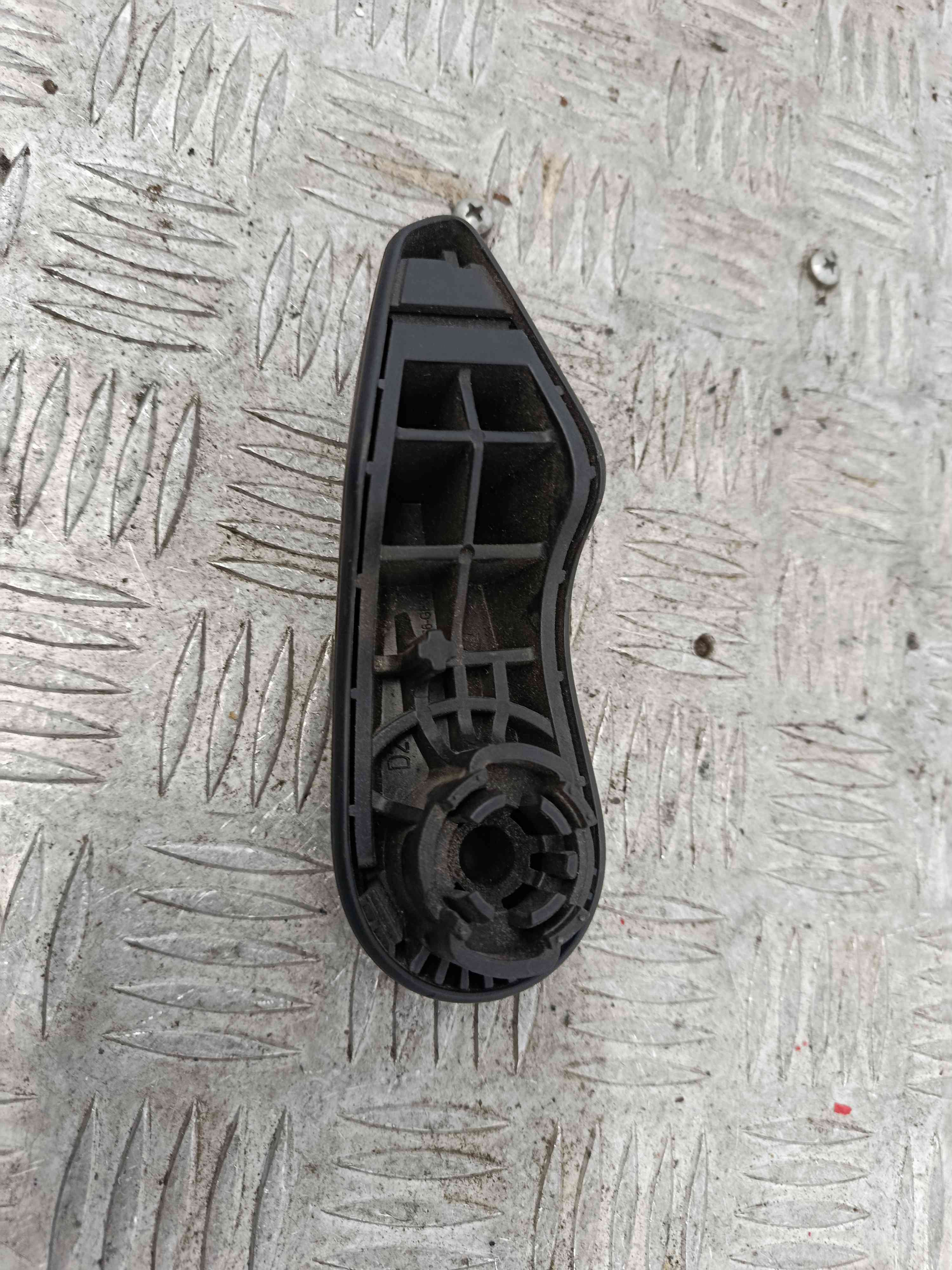 Alavanca de Rebater Banco L0225479 - PEUGEOT 208 I (CA_, CC_)-38890242