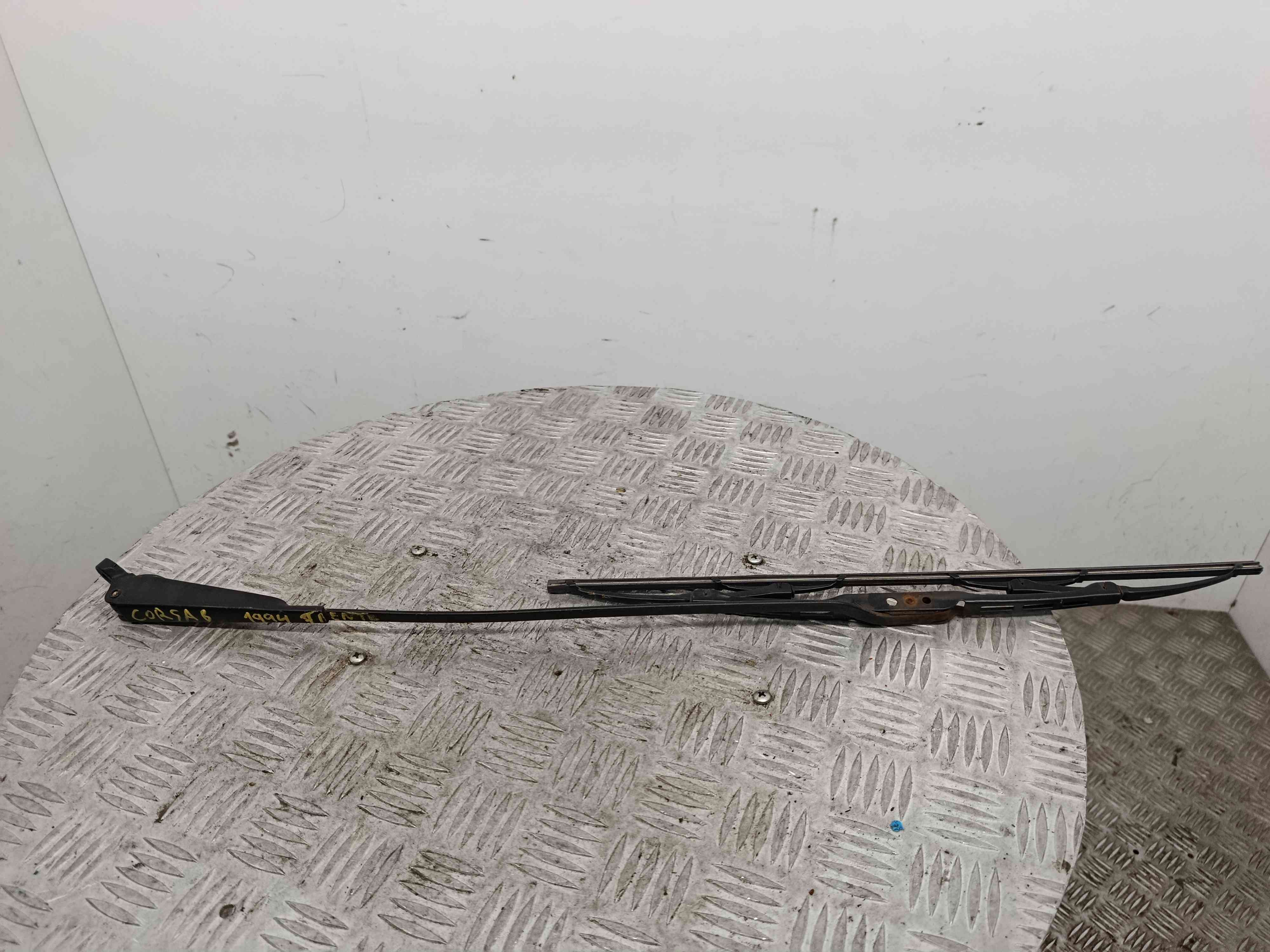 Haste / Braço de Escova Limpa Vidros Frente Direito 90386267 - OPEL CORSA B (S93)-38902496