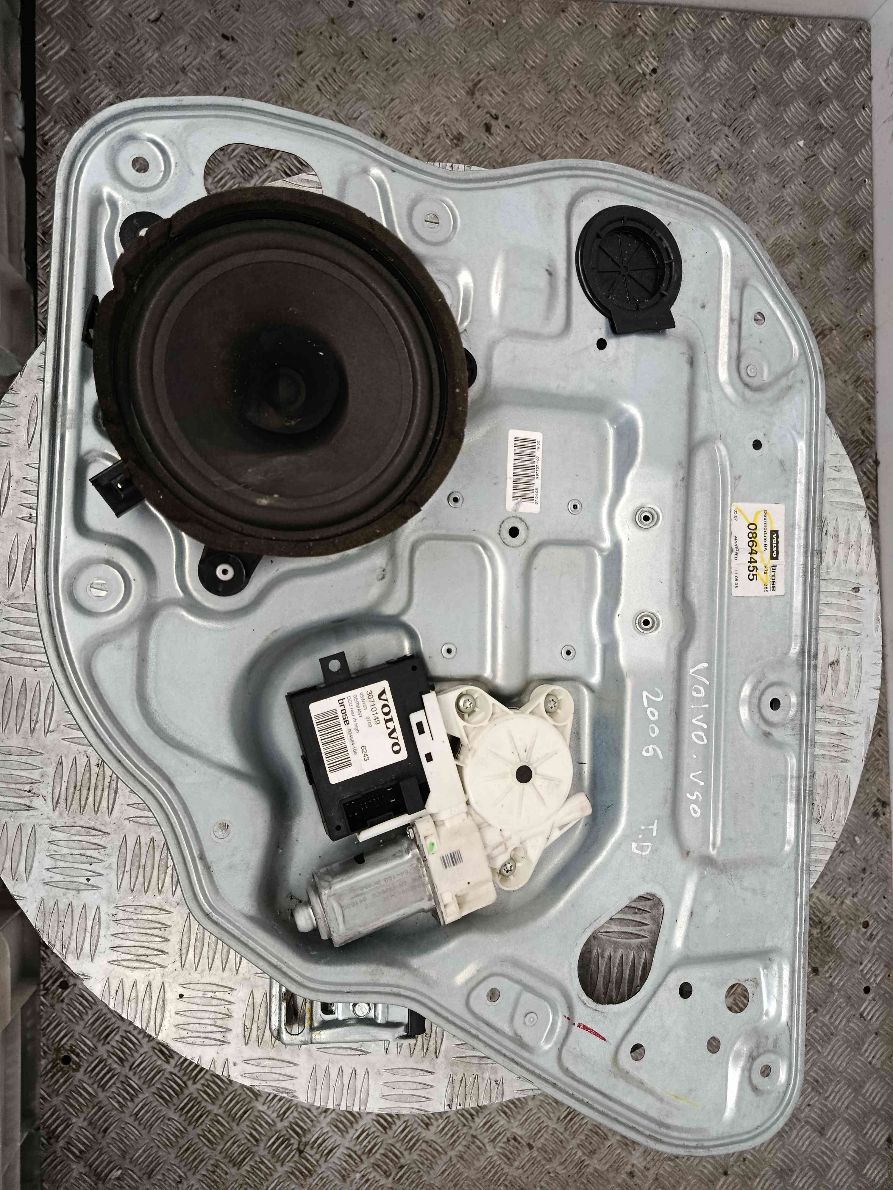 Elevador Vidros Trás Direito 3M51-R27001-BD - VOLVO V50 (545)-40673310
