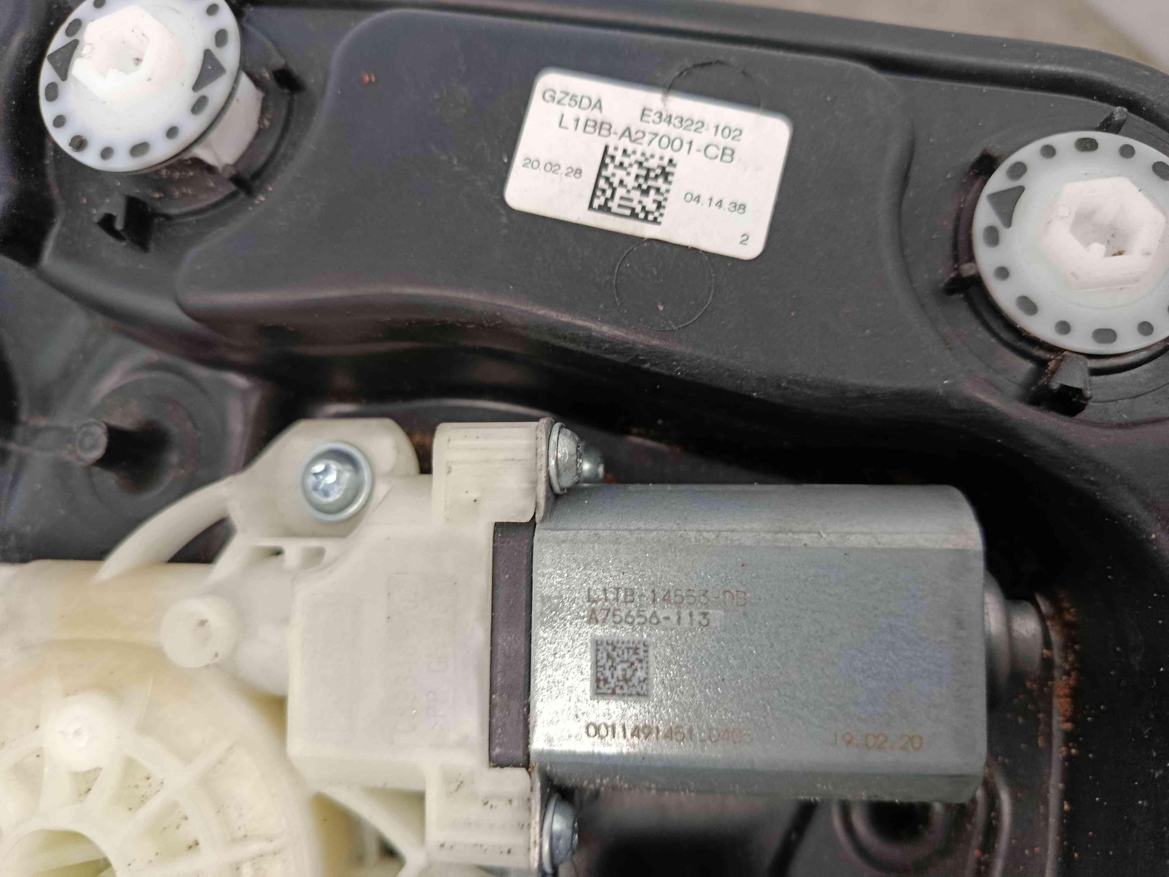 Elevador Vidros Trás Direito L1BB-A27001-CB - FORD FIESTA VII (HJ, HF)-40673413