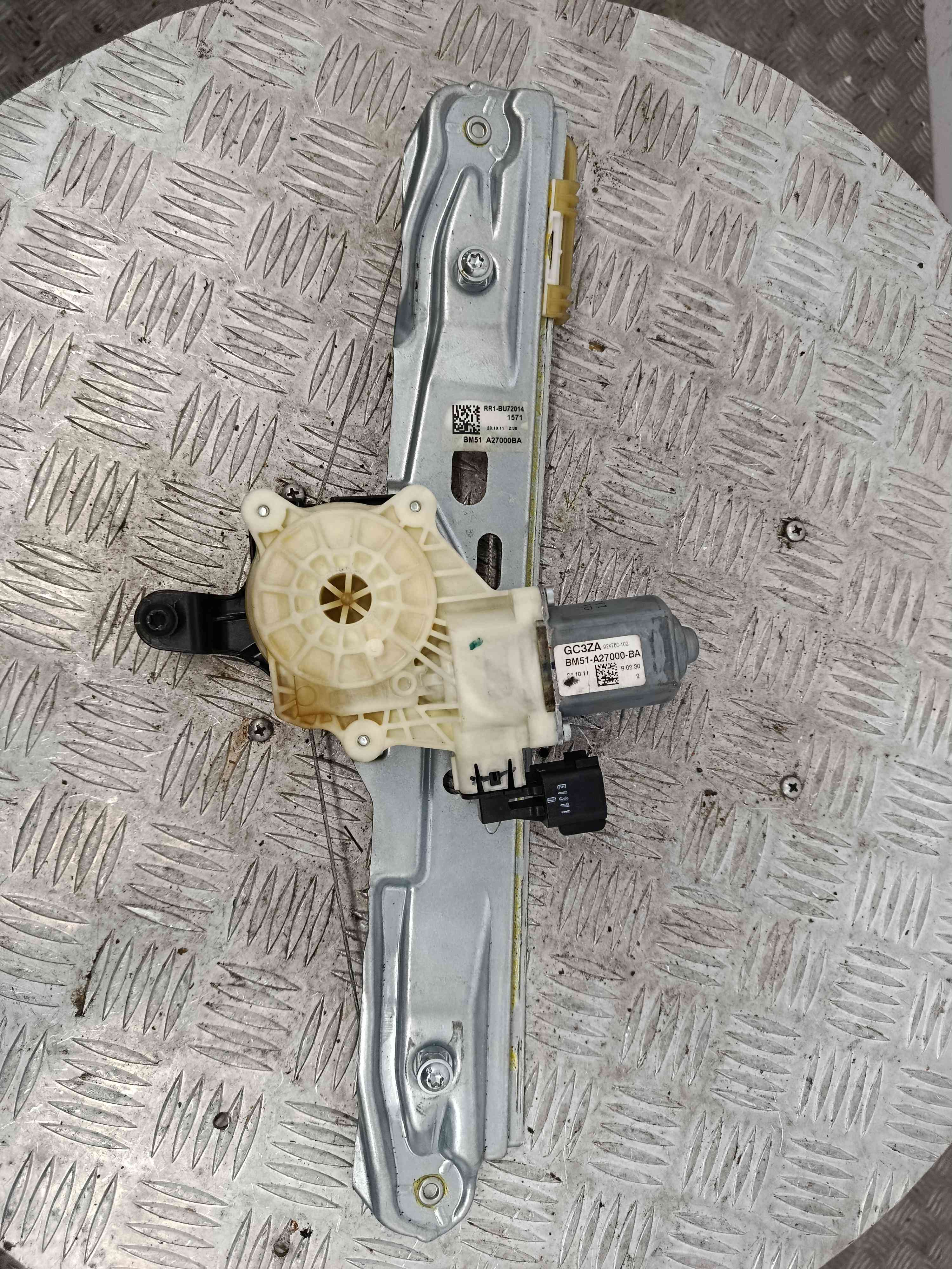 Elevador Vidros Trás Direito BM51-A27000-BA - FORD FOCUS III Turnier-40673449