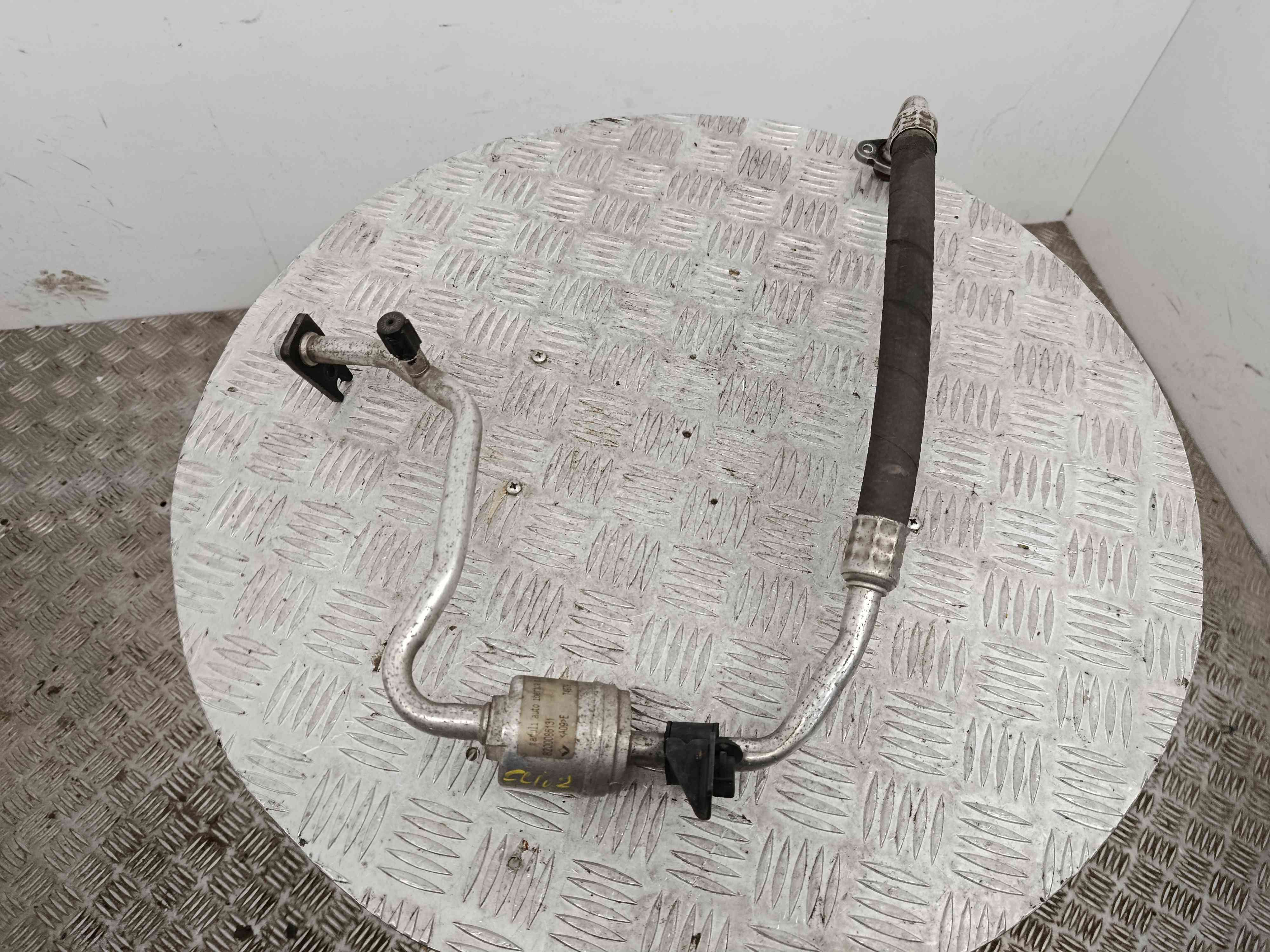 Tubo Ar Condicionado 8200086131 - RENAULT CLIO II (BB_, CB_), CLIO Mk II (BB_, CB_)-40712971