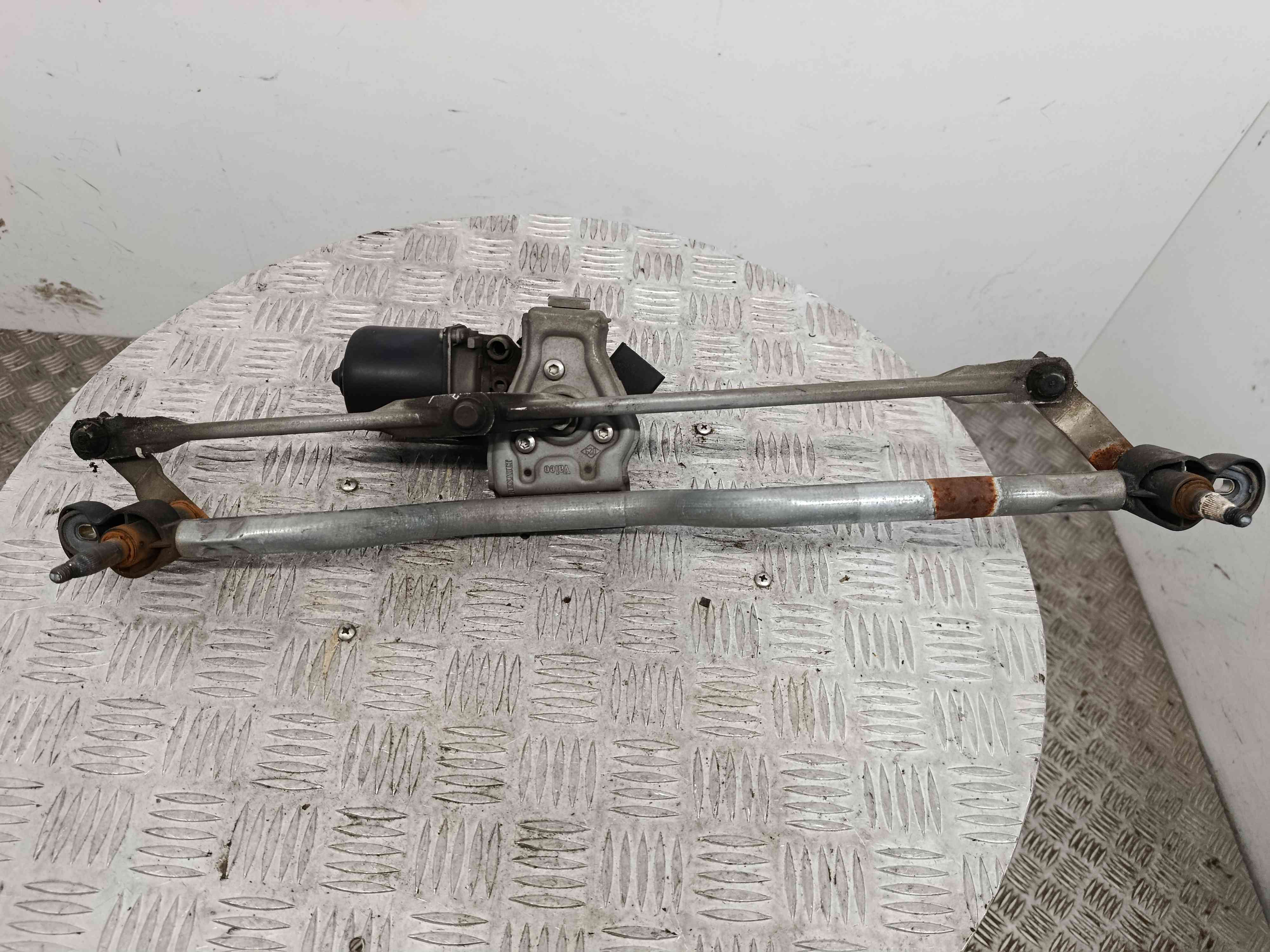 Motor Limpa Vidros Frente  - RENAULT CLIO II (BB_, CB_), CLIO Mk II (BB_, CB_)-40713015