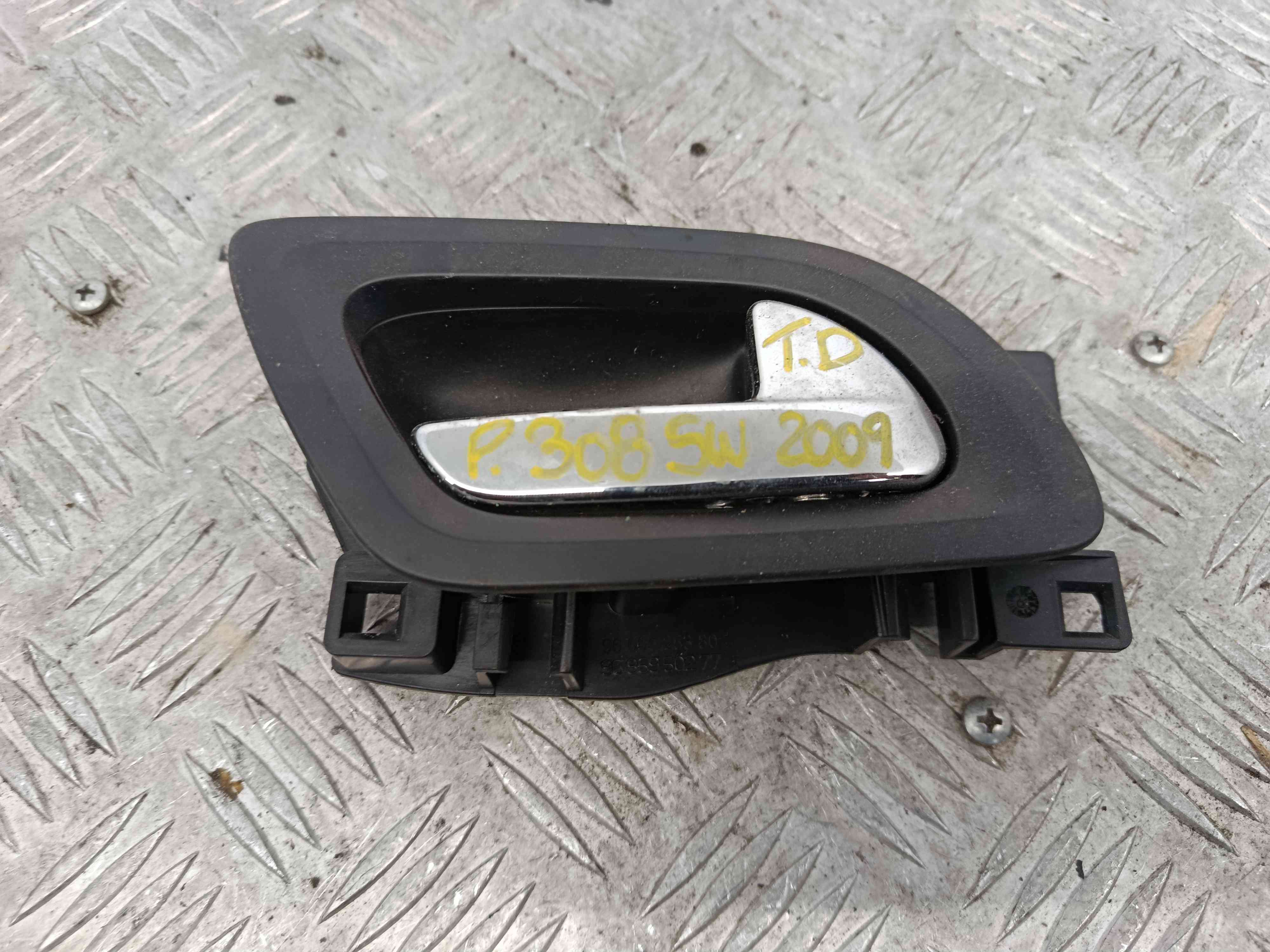 Puxador Interior Porta Trás Direito 9685950277 - PEUGEOT 308 SW I (4E_, 4H_)-40732016