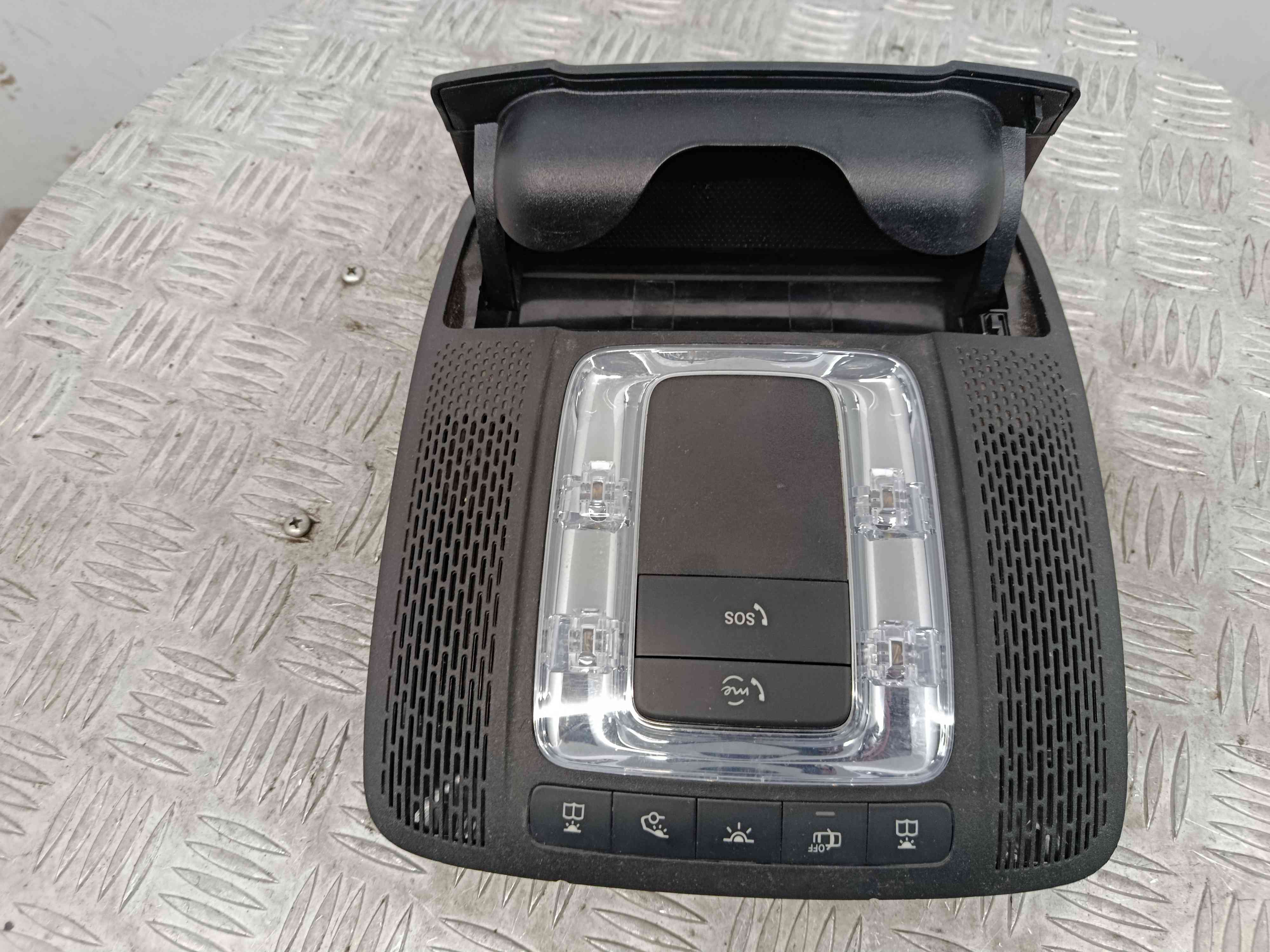 Plafonier Frente A0009001919 - MERCEDES-BENZ A-CLASS (W177)-41000932