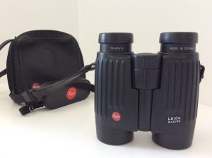 Leica 8 x 32 Binoculars for sale - 1 Leica 8 x 32 Binoculars for sale -