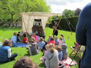 The Fool's Puppet Theatre Companie