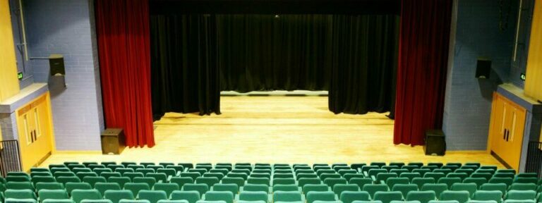 Íontas Theatre
