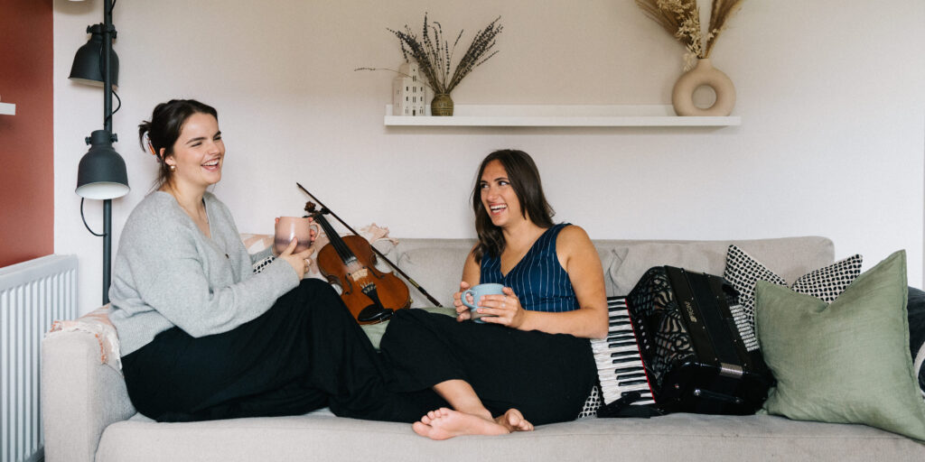 Rachel and Holli: Scottish Trad Duo