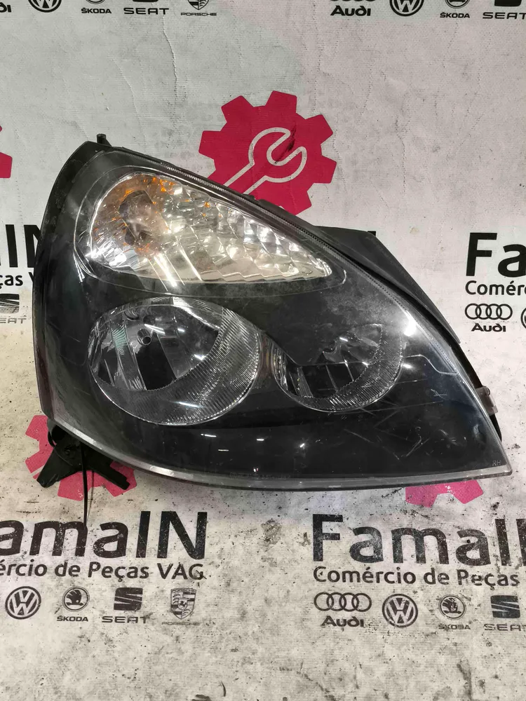 Ótica / Farol Direito