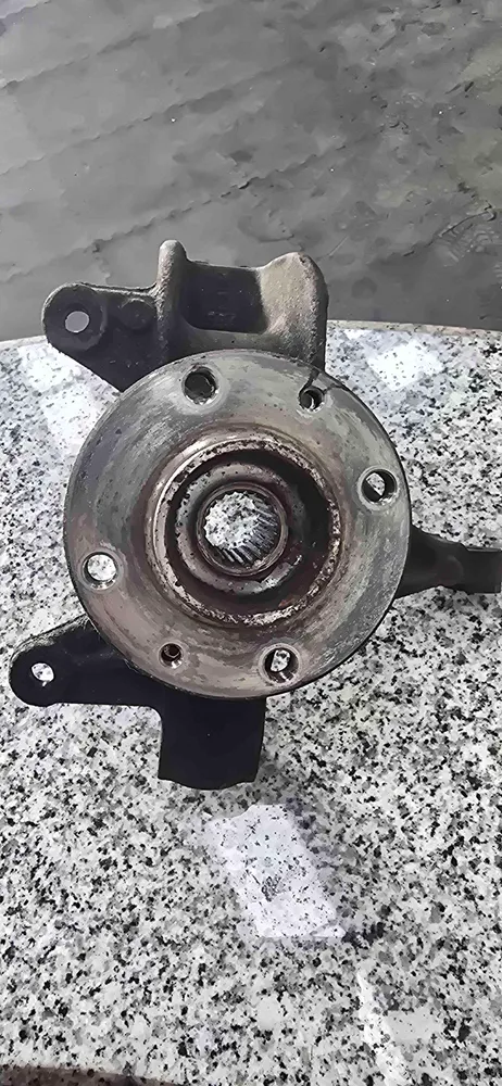 Left front steering knuckle