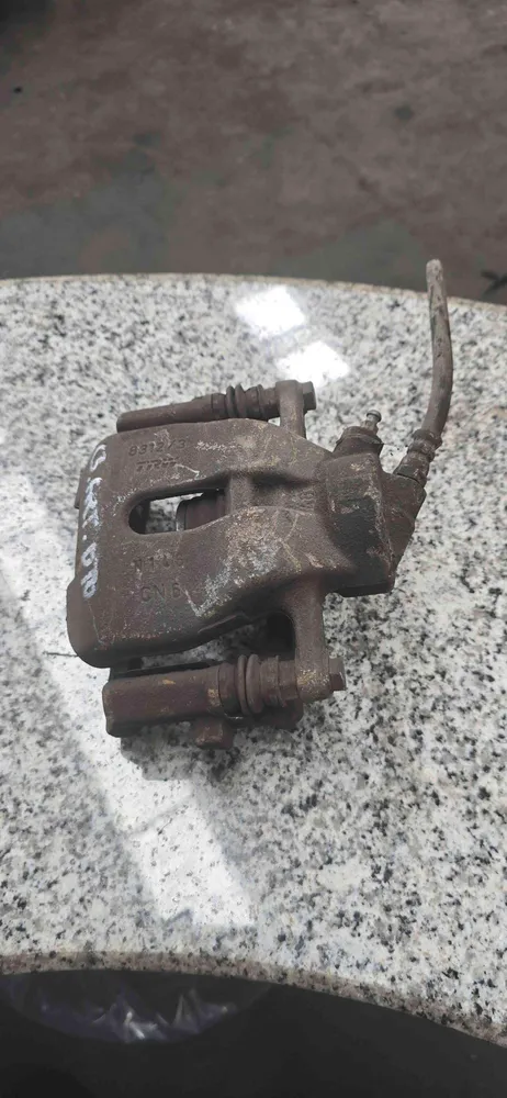Pinza de freno Delantero Derecho