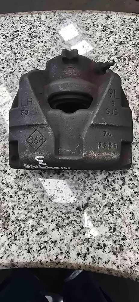 Pinça Travão / Maxila de Travão Frente Direita
