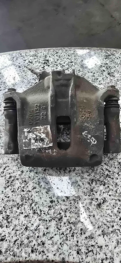 Pinza de freno Delantero Derecho