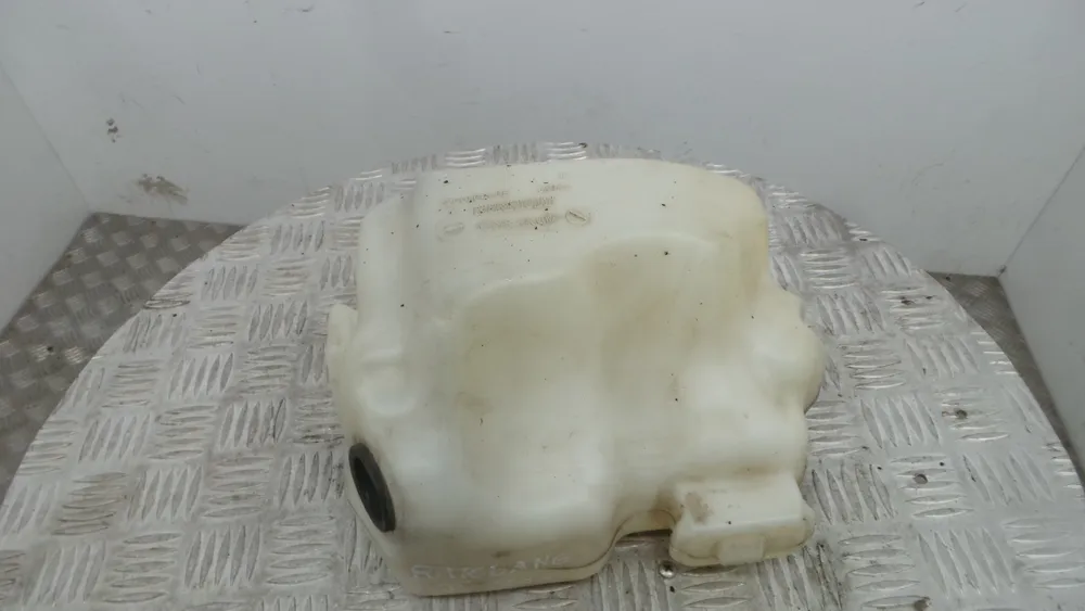 Windshield washer tank