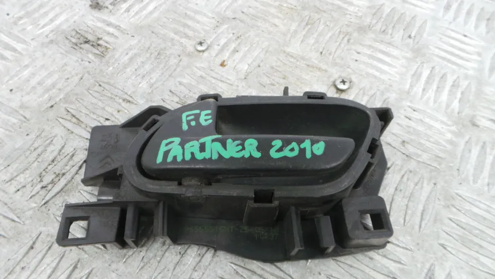 Puxador Interior Frente Esquerdo