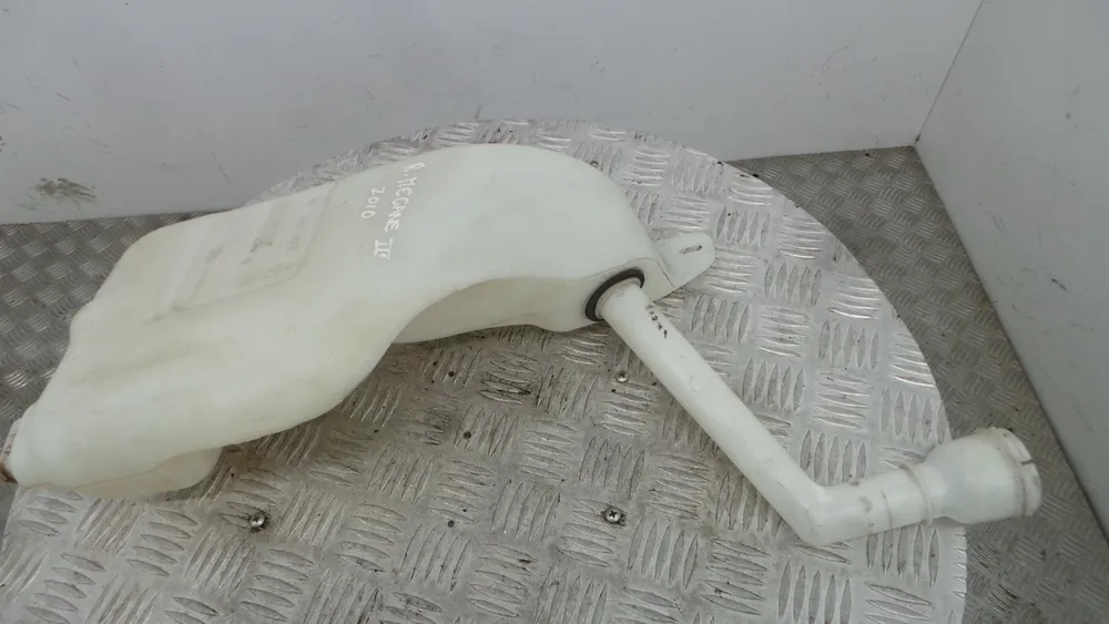 Windshield washer tank