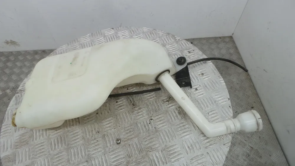 Windshield washer tank