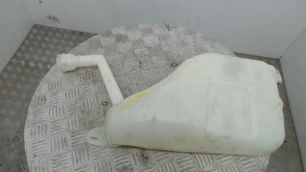 Windshield washer tank