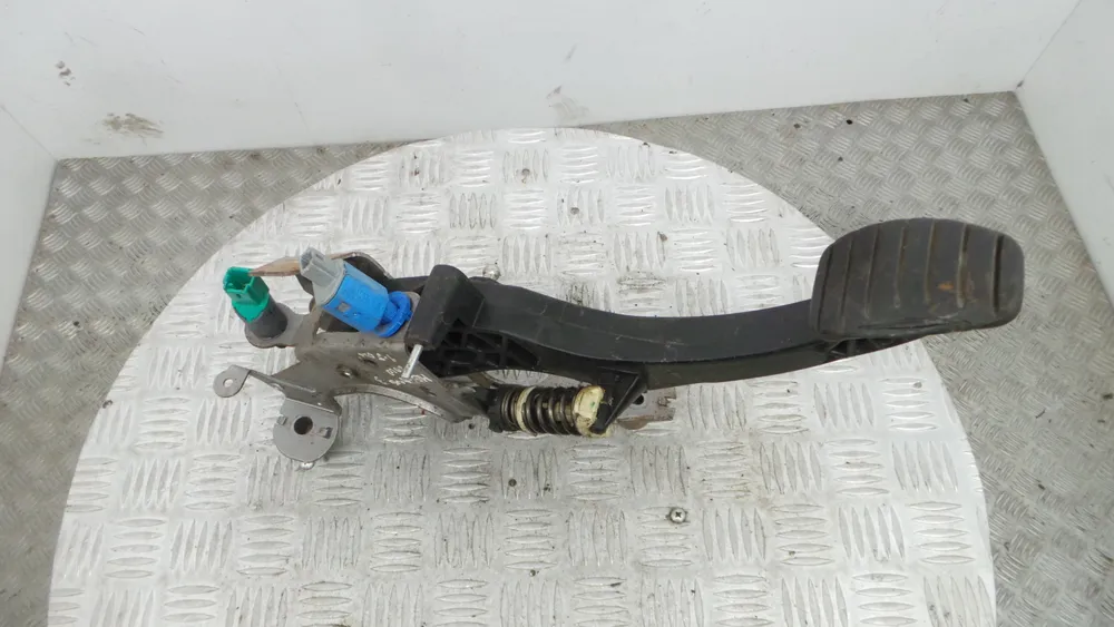 Pedal da Embraiagem
