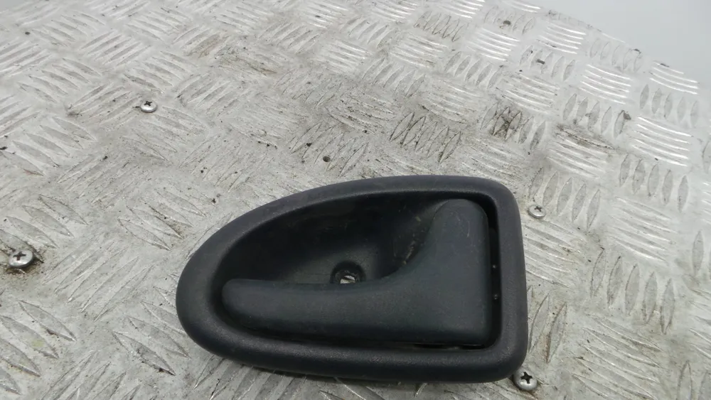 Puxador Interior Frente Direita
