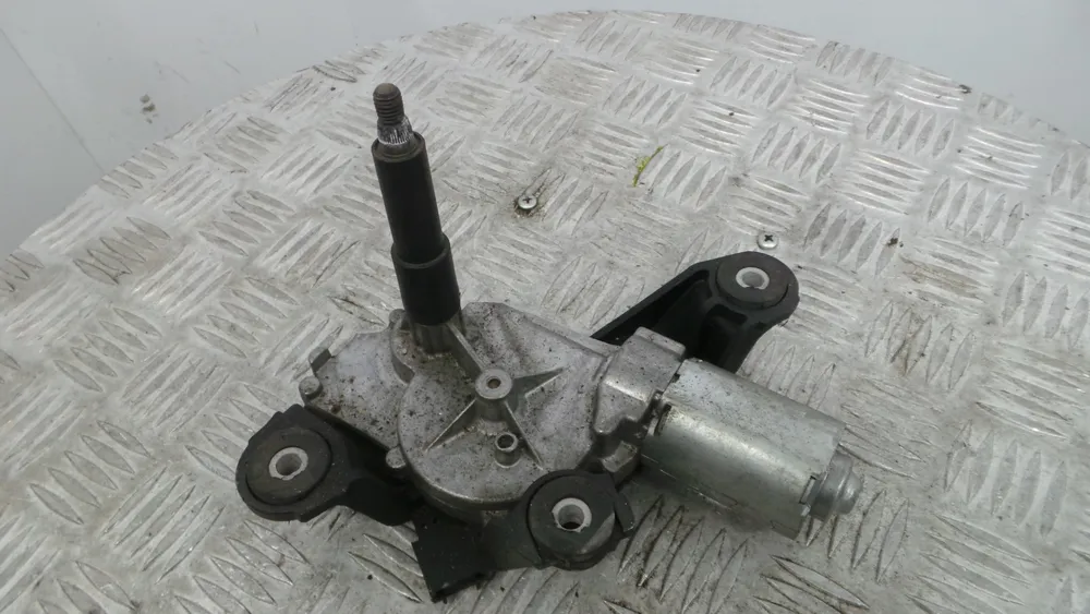 Motor Limpa Vidros Trás