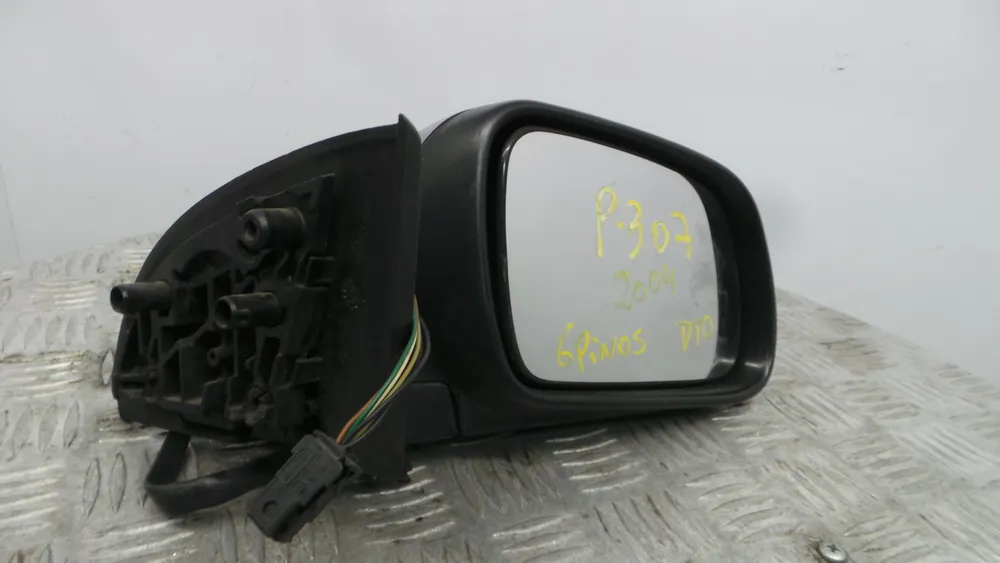 Retrovisor Derecho