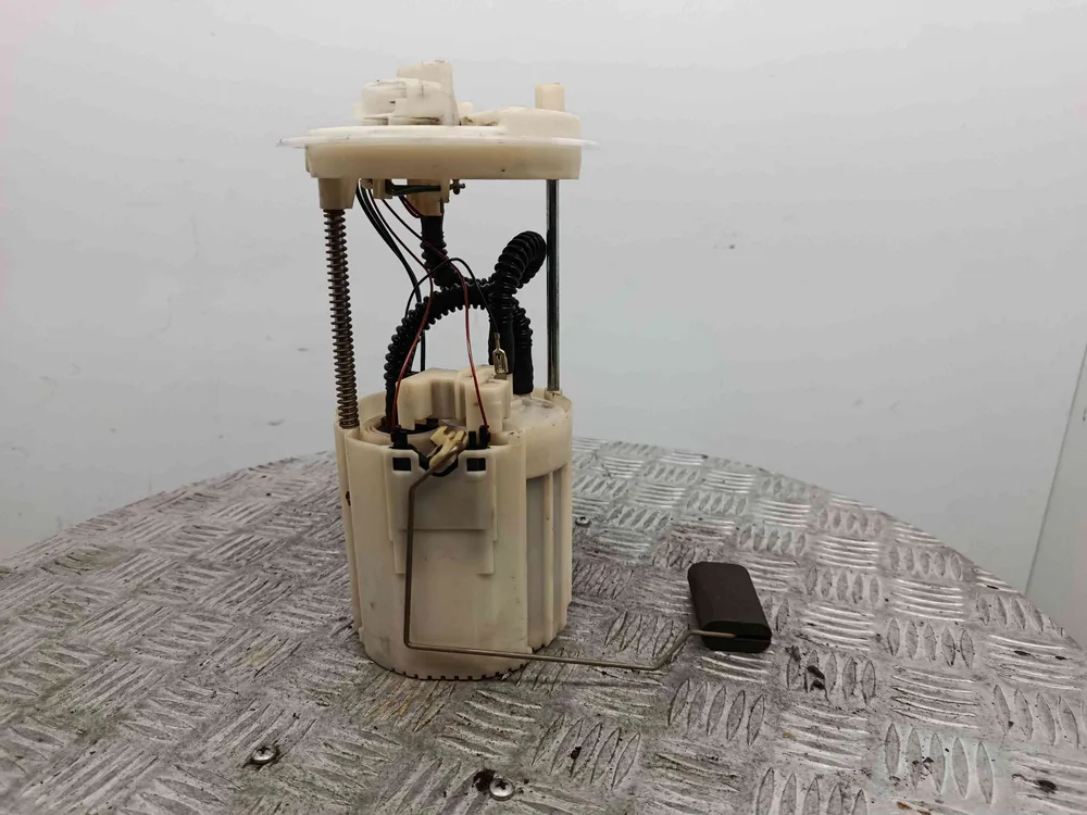 Fuel float