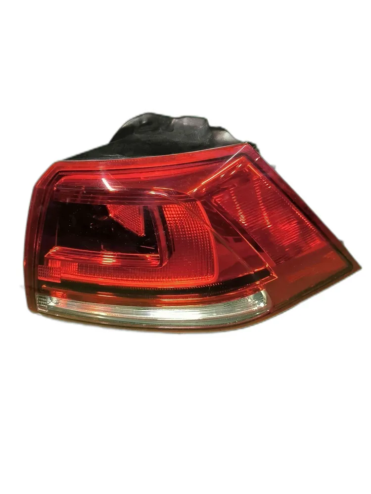 Right Tail light