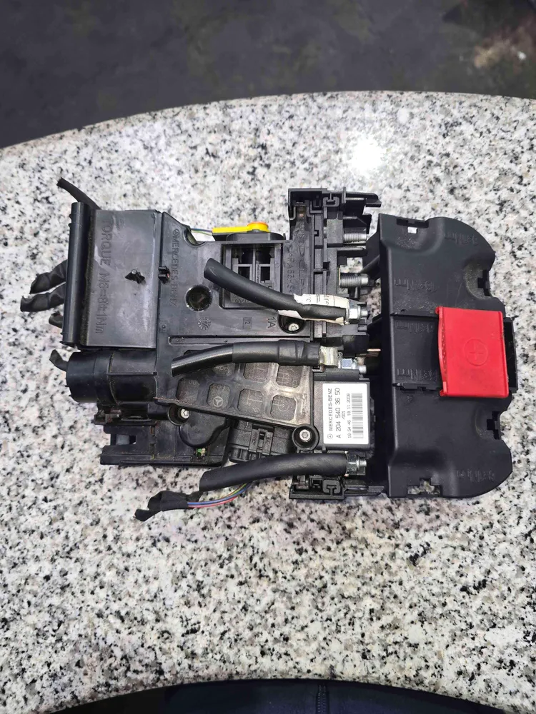 Caixa Fusíveis da Bateria