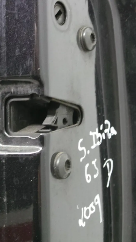 Fechadura / Fecho Porta Direito