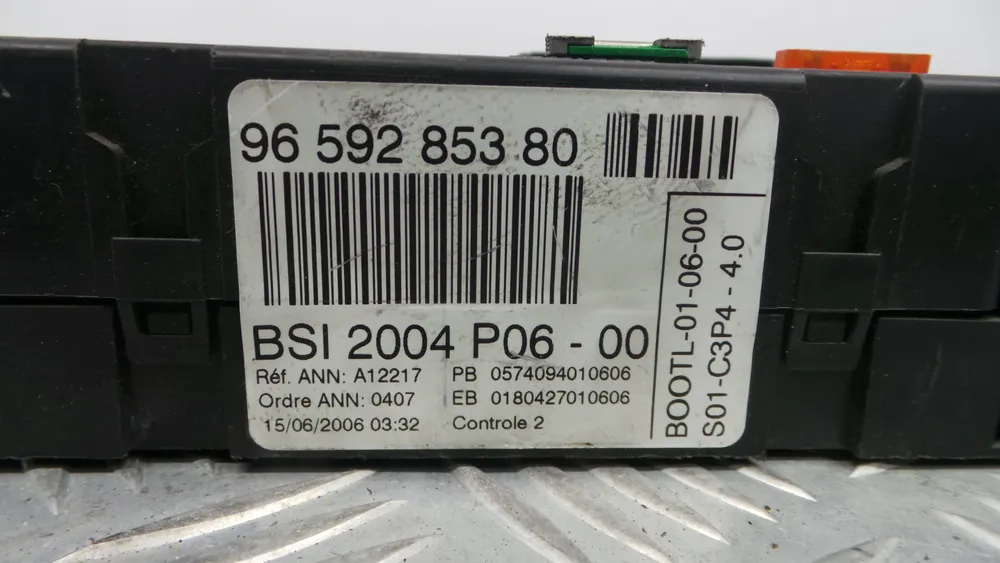 Caixa Fusíveis / SAM / BSI