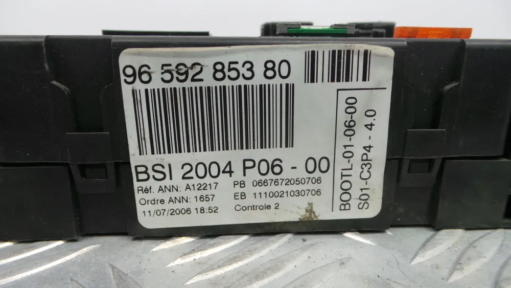 Caixa Fusíveis / SAM / BSI