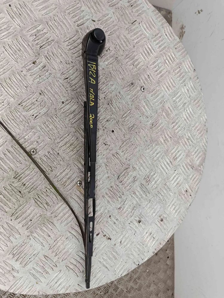 Haste / Braço de Escova Limpa Vidros Trás