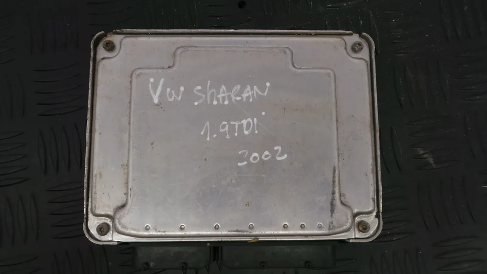 Engine control unit / ECU